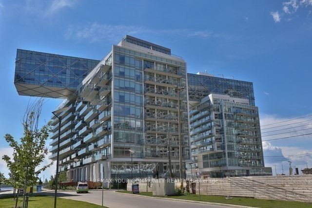 29 Queens Quay E 918 Property Photo 3
