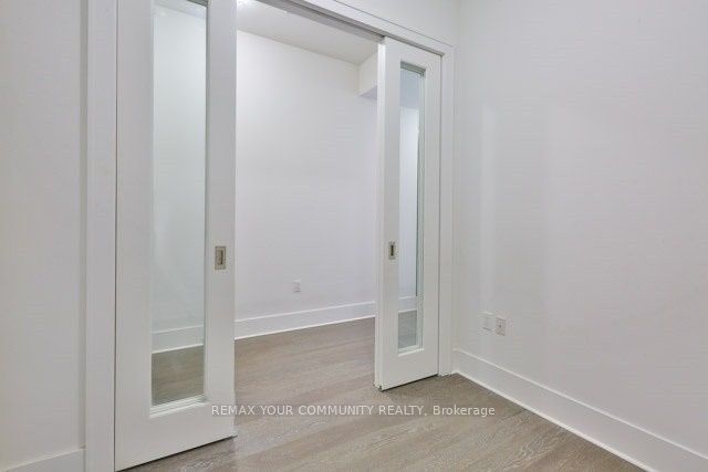 29 Queens Quay E 918 Property Photo 9