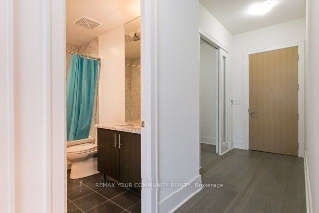 29 Queens Quay E 918 Property Photo 11