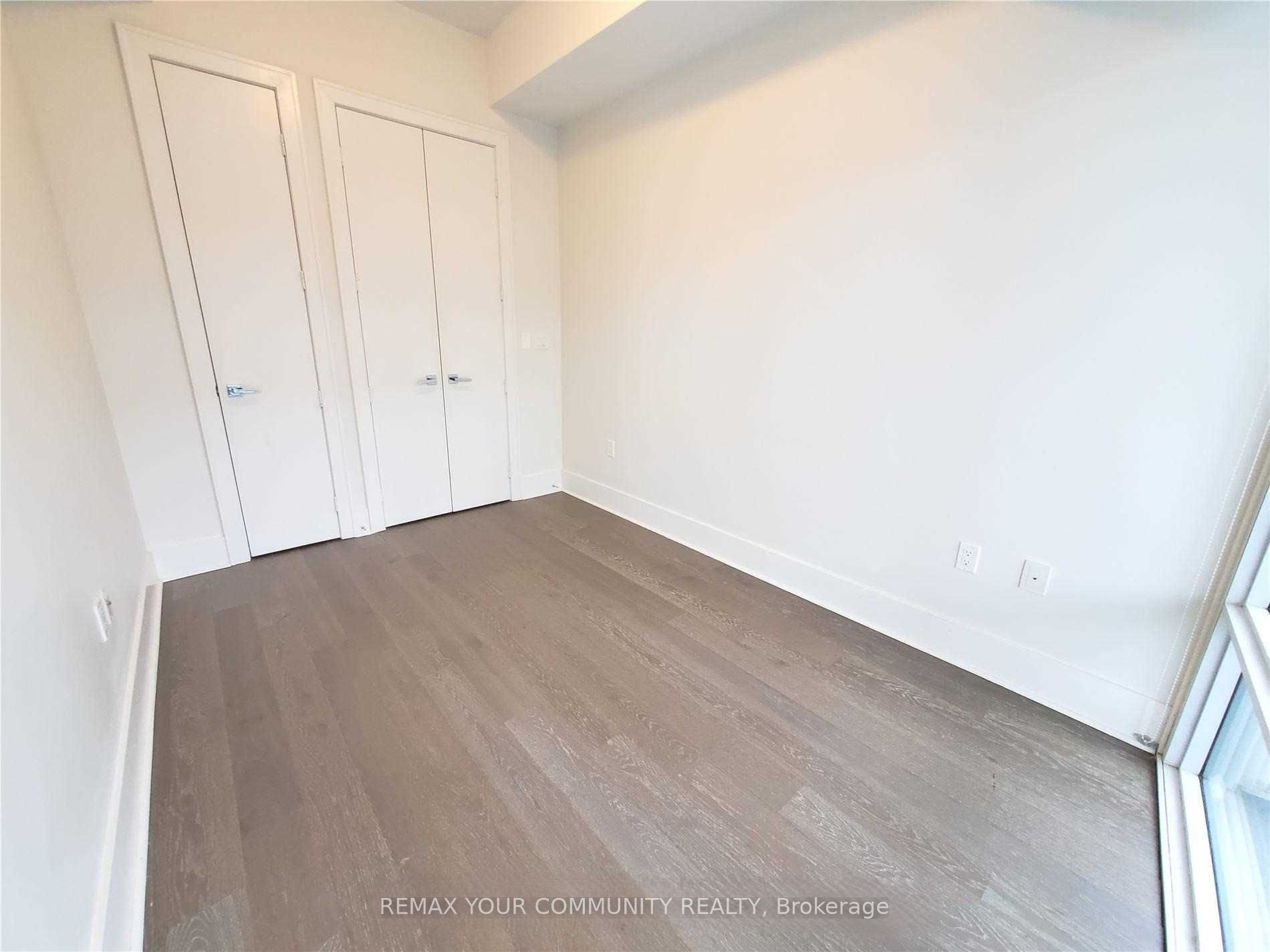 29 Queens Quay E 918 Property Photo 15