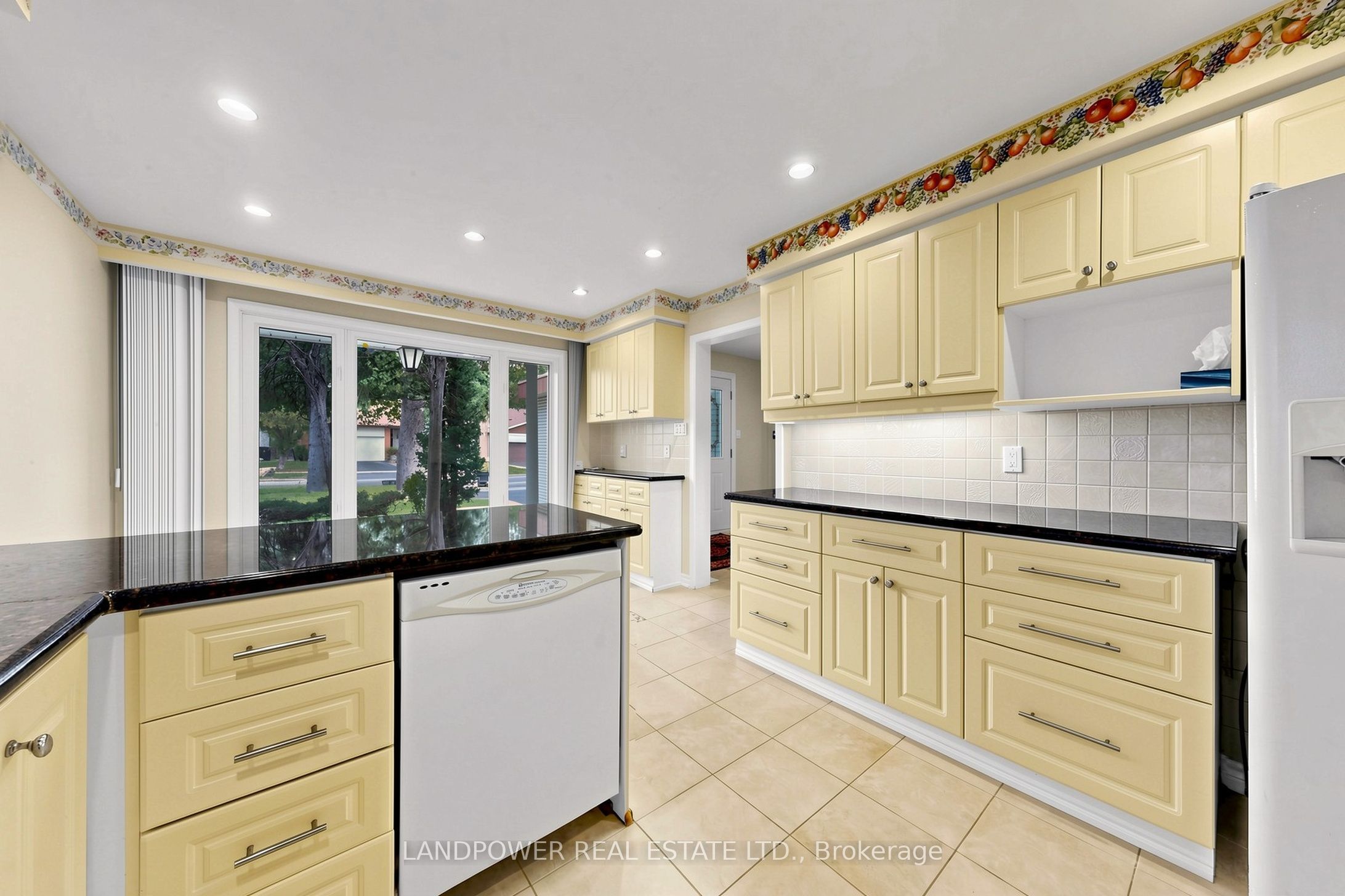 51 Bestview Drive Property Photo 14