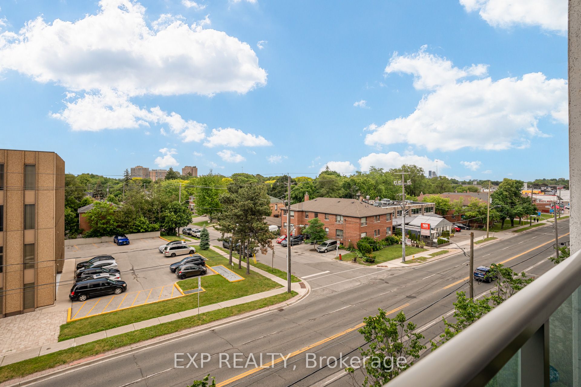 3840 Bathurst Street 506 Property Photo 19