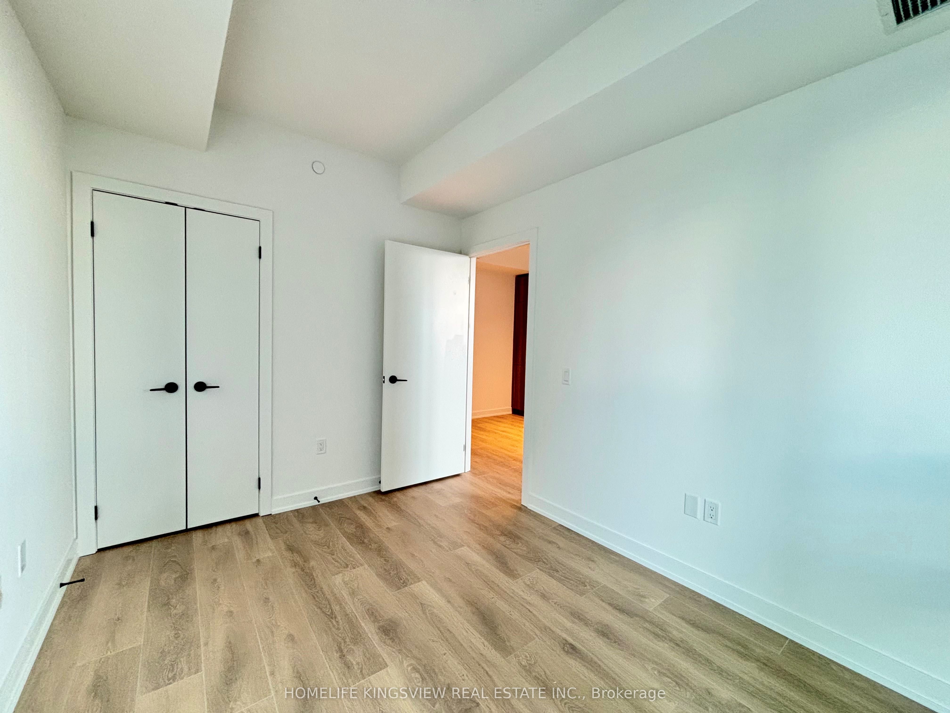 117 Broadway Avenue 2013 Property Photo 9