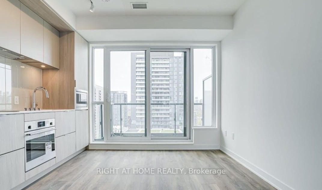 130 River Street 1806 Property Photo 2