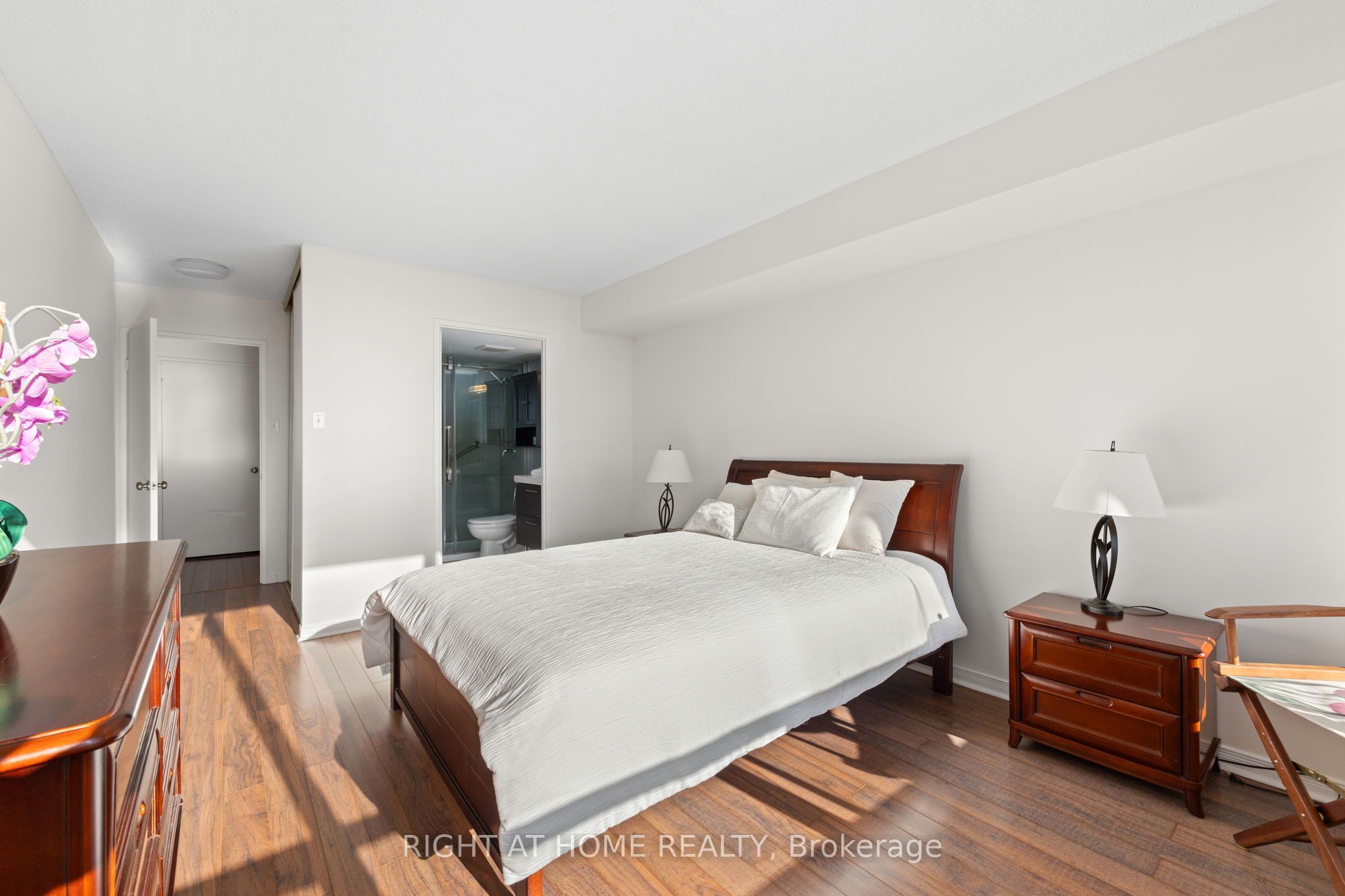 1208 - 1101 Steeles Avenue W Property Photo 16