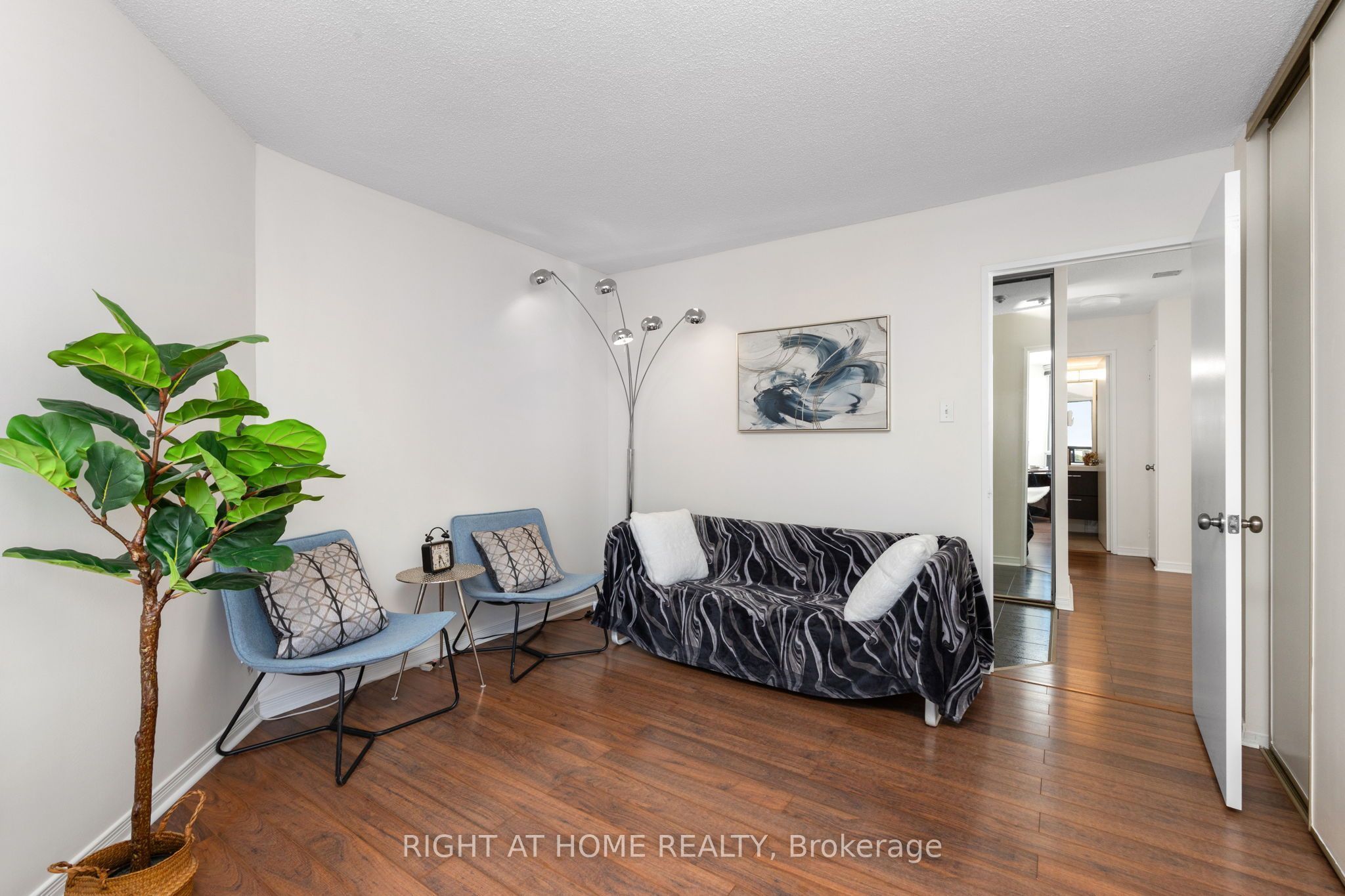 1208 - 1101 Steeles Avenue W Property Photo 19