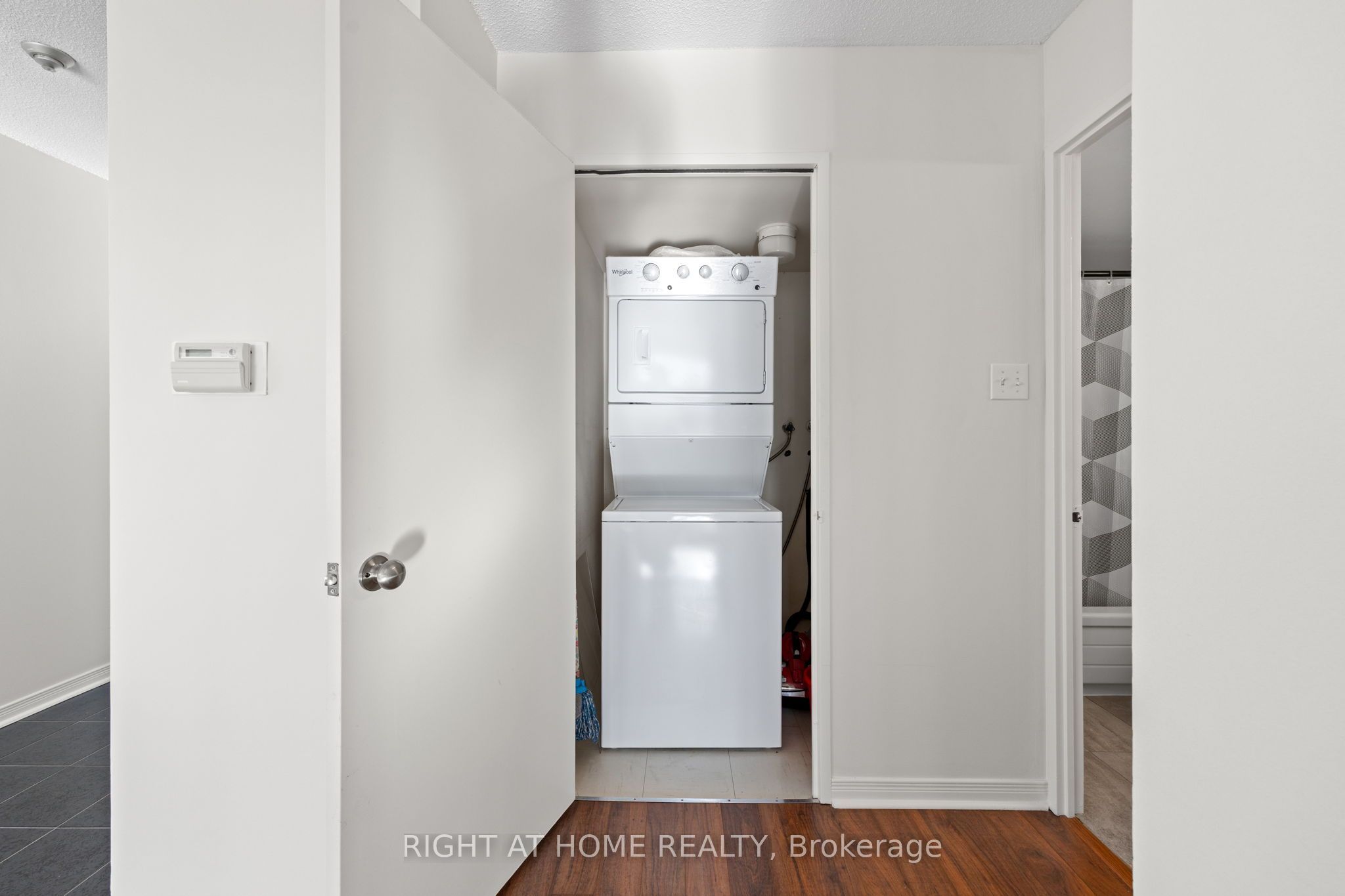 1208 - 1101 Steeles Avenue W Property Photo 22