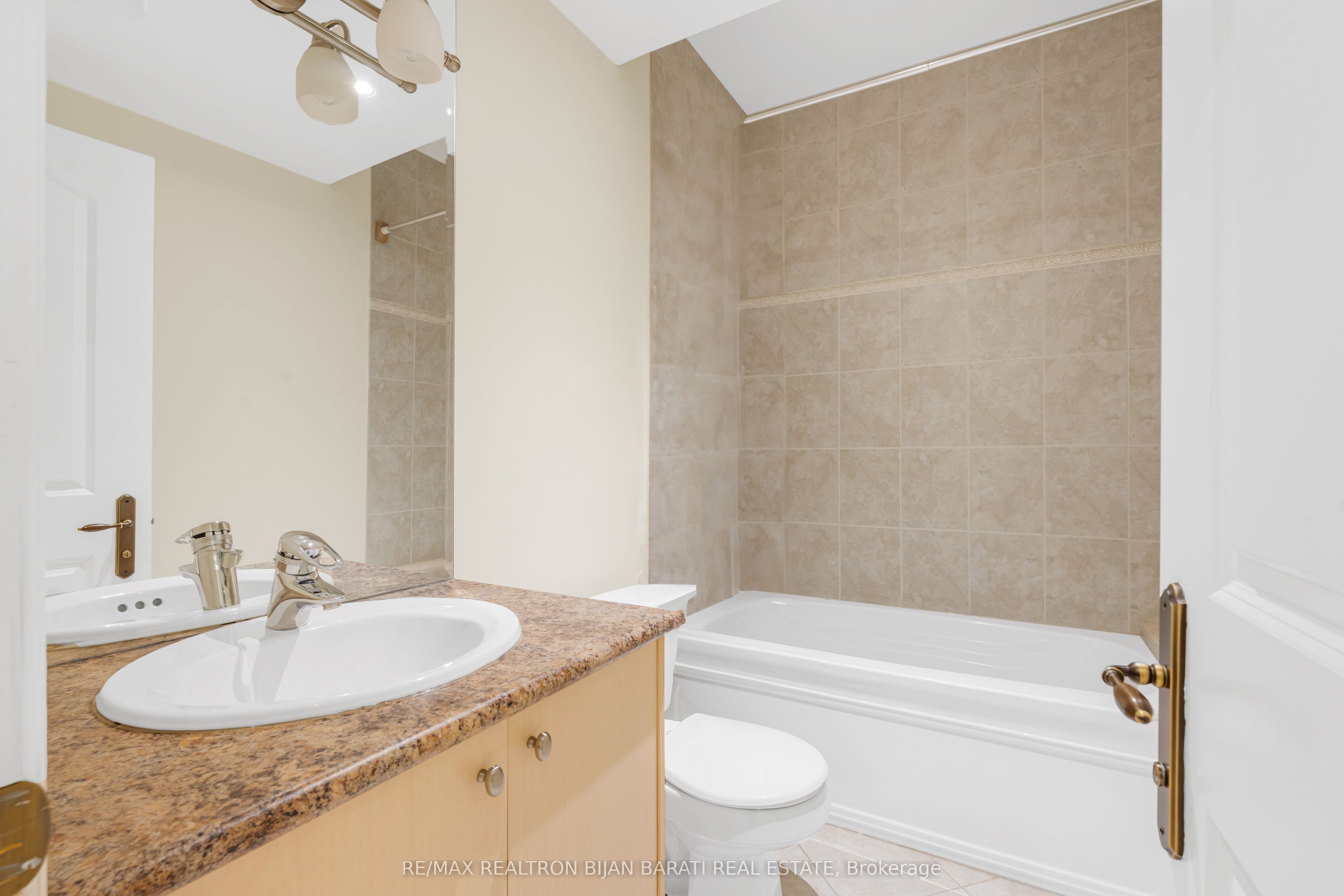 397 Hillcrest Avenue Property Photo 34