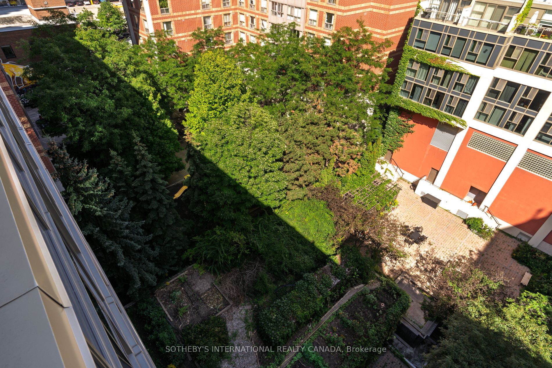 222 The Esplanade 907 Property Photo 27
