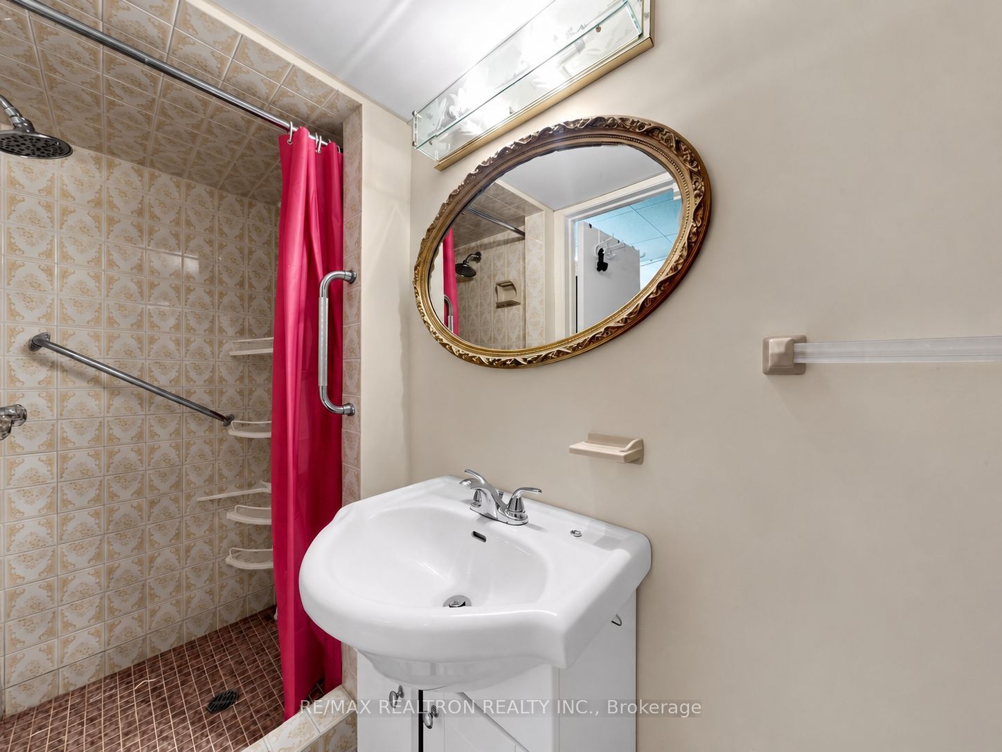 33 Sumner Heights Drive Property Photo 28