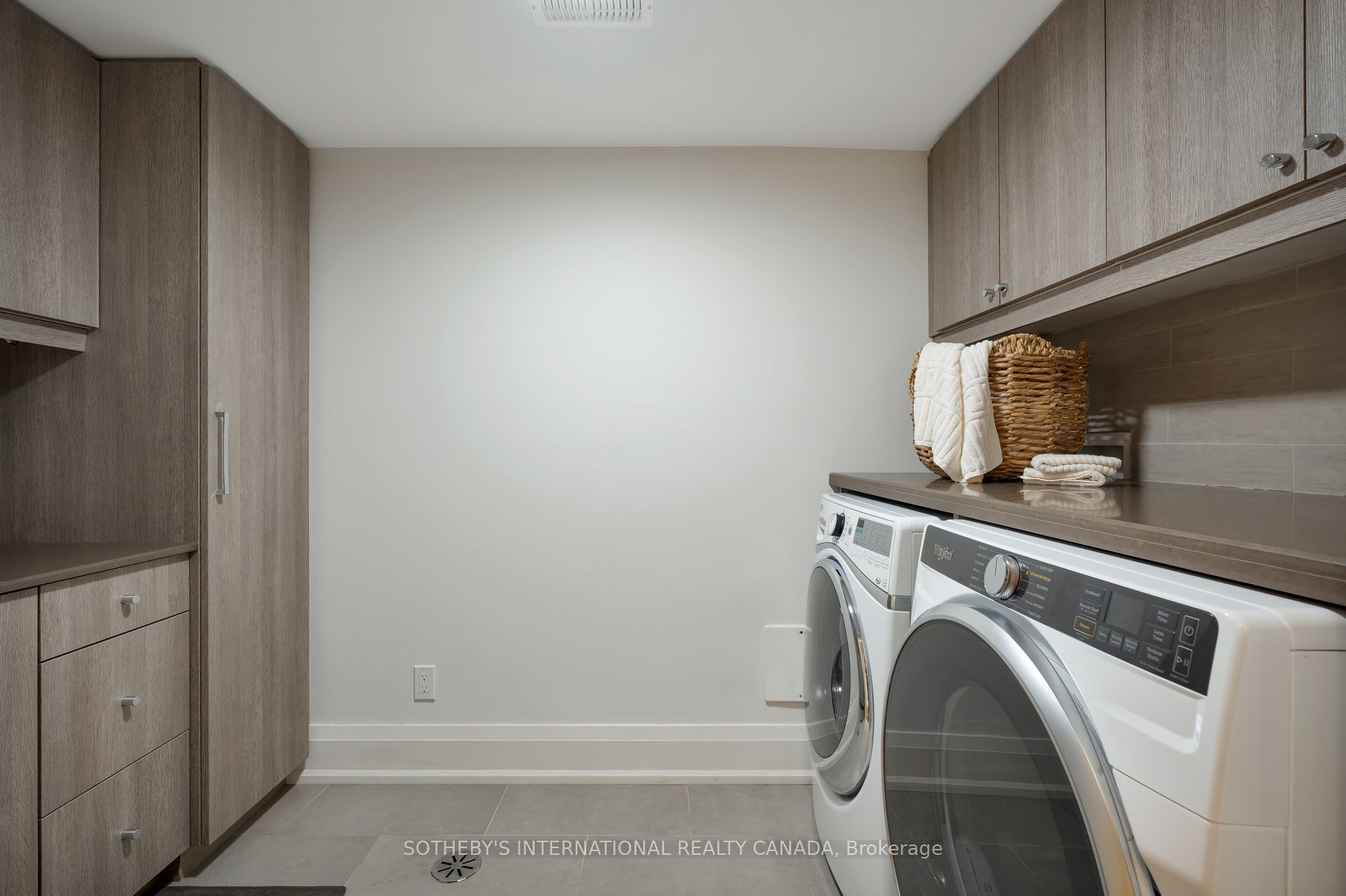 106 Highland Avenue Property Photo 43