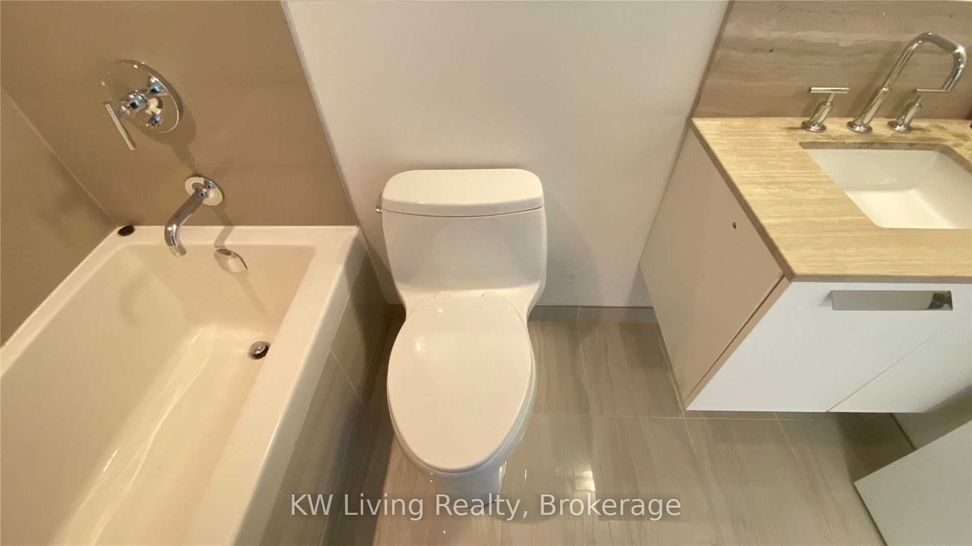 50 Charles Street E 411 Property Photo 10
