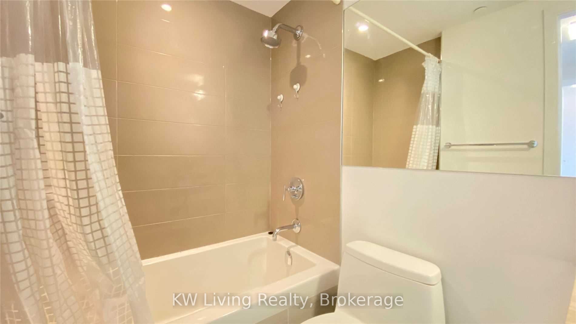 50 Charles Street E 411 Property Photo 11