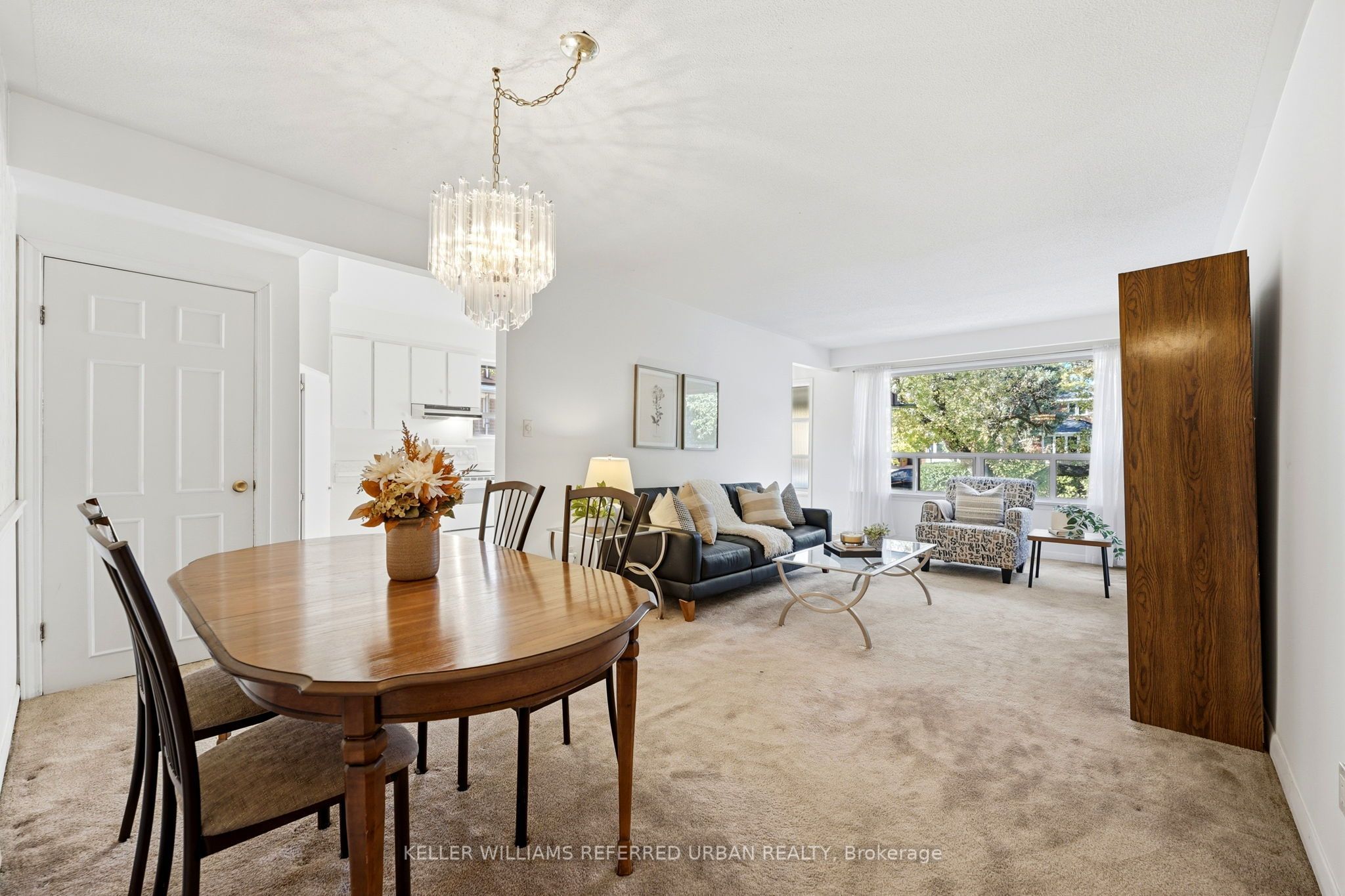 83 Santa Barbara Road Property Photo 8