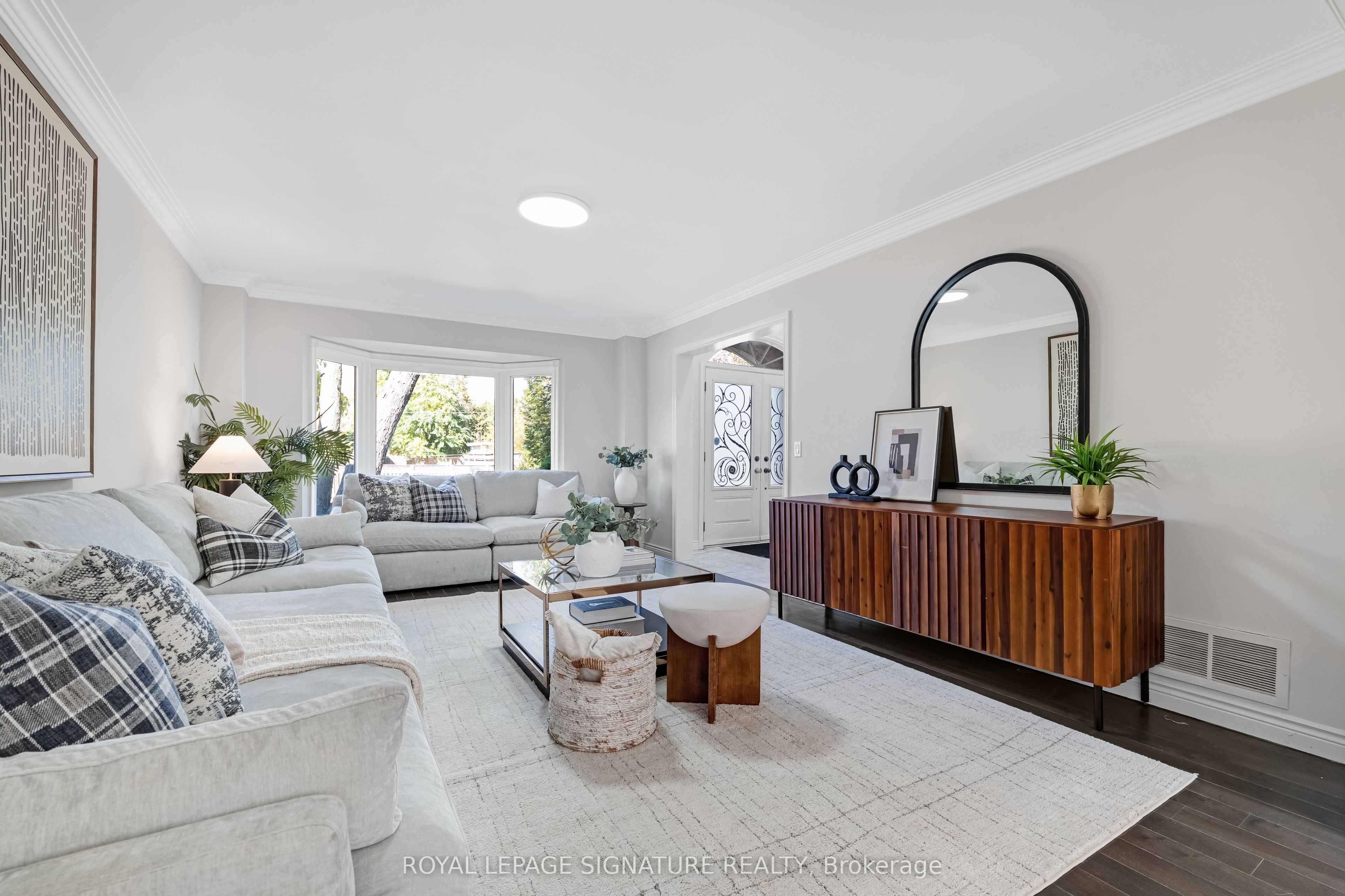 5 Patrick Boulevard Property Photo 2