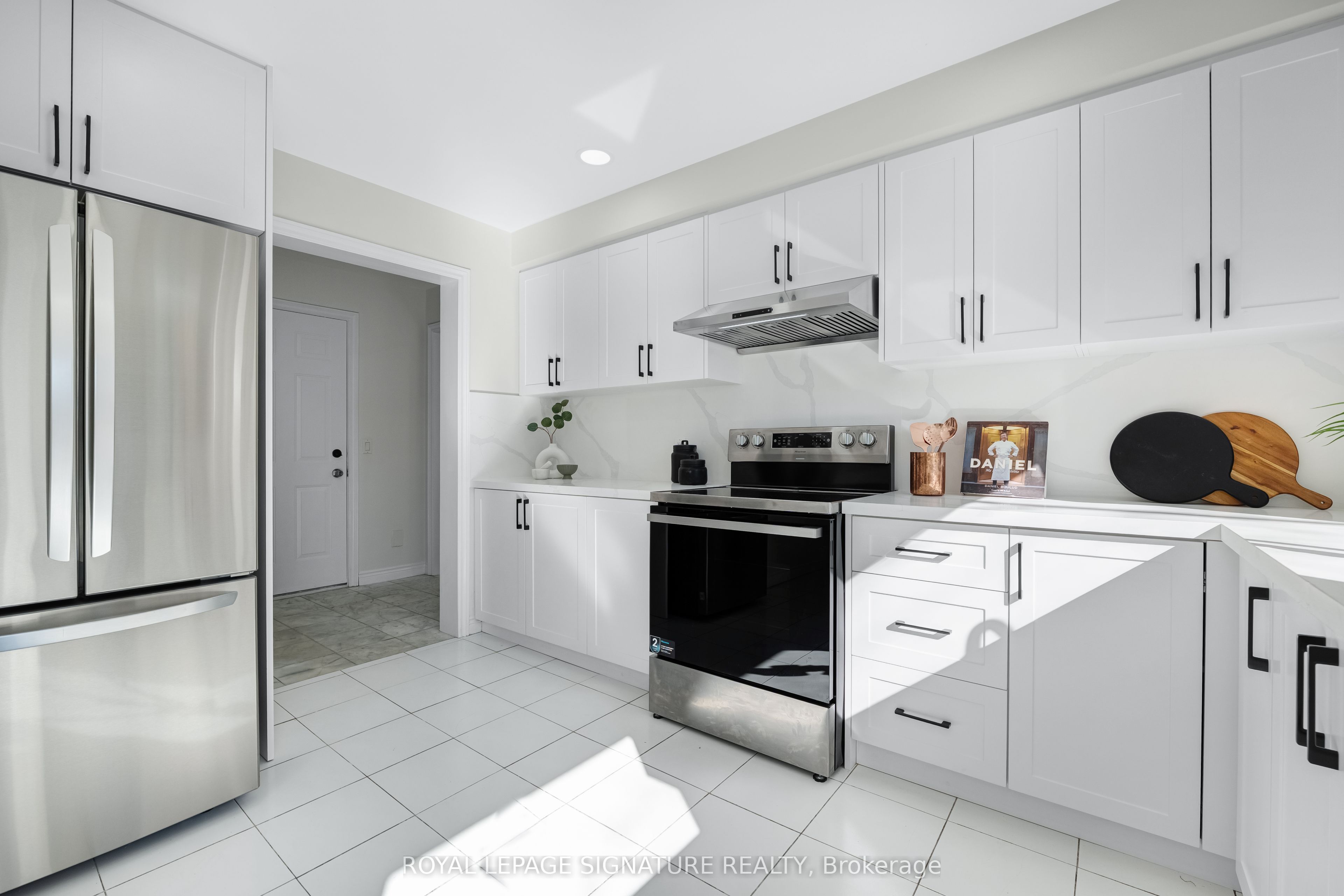 5 Patrick Boulevard Property Photo 9