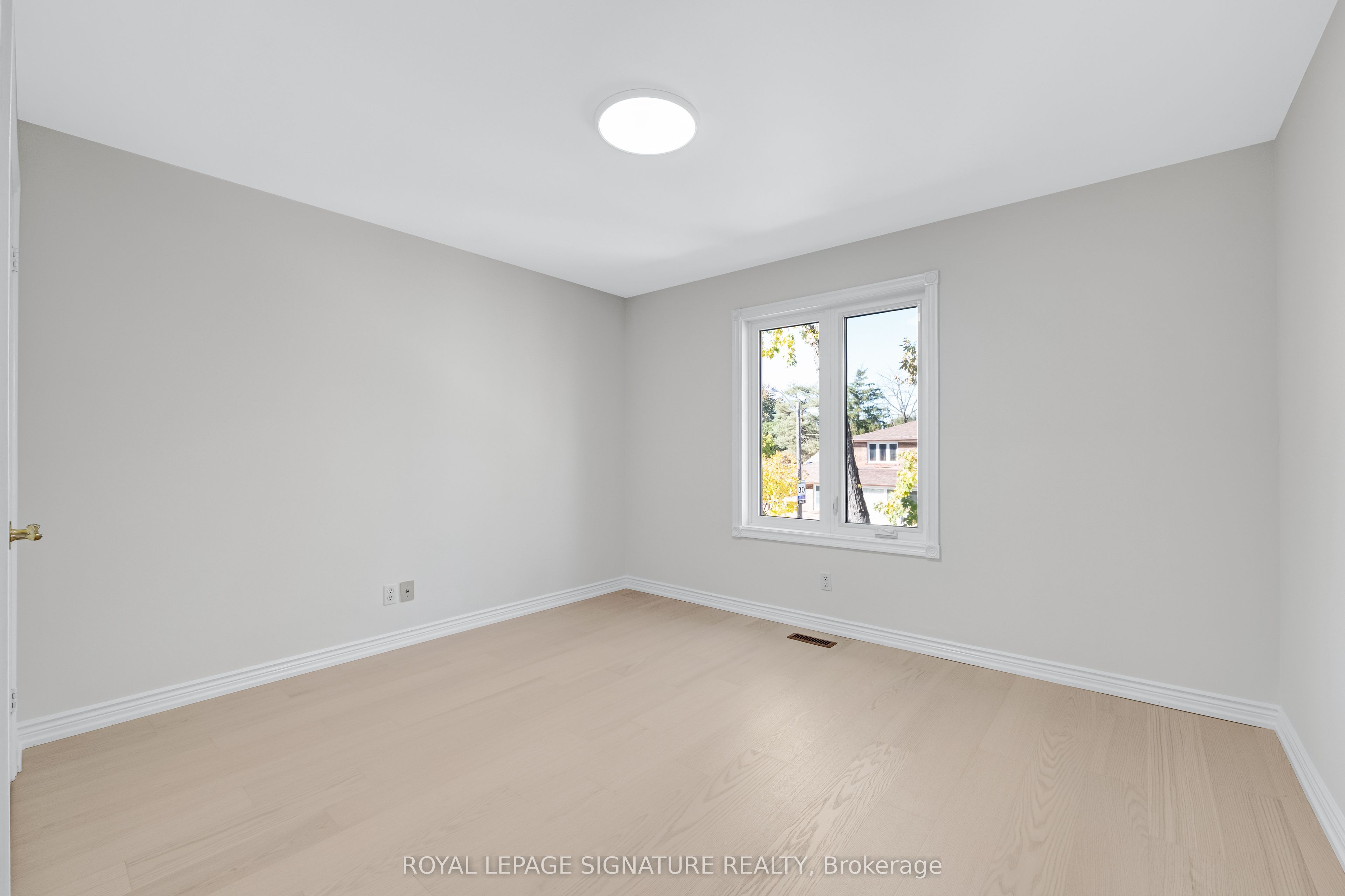 5 Patrick Boulevard Property Photo 24