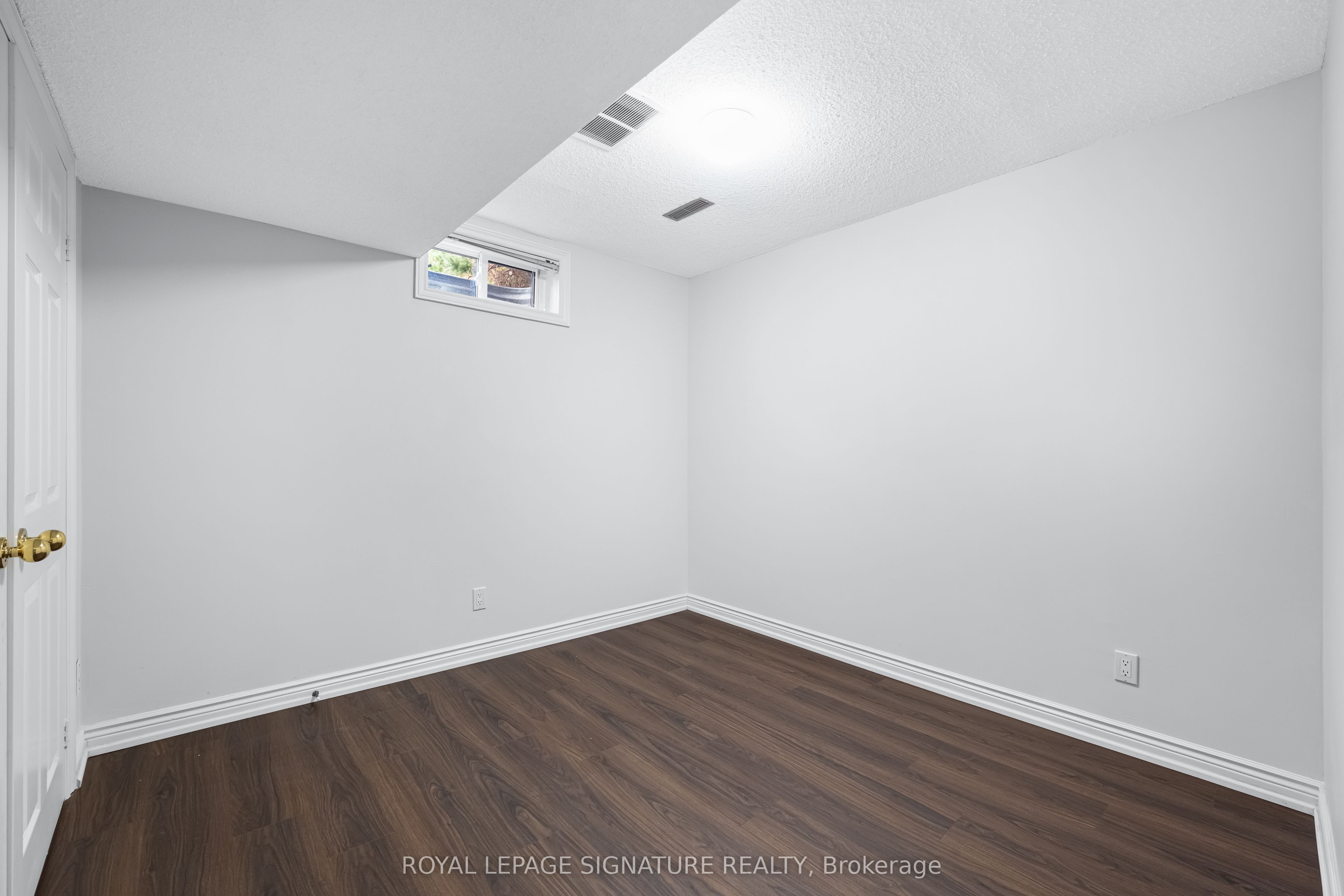 5 Patrick Boulevard Property Photo 34
