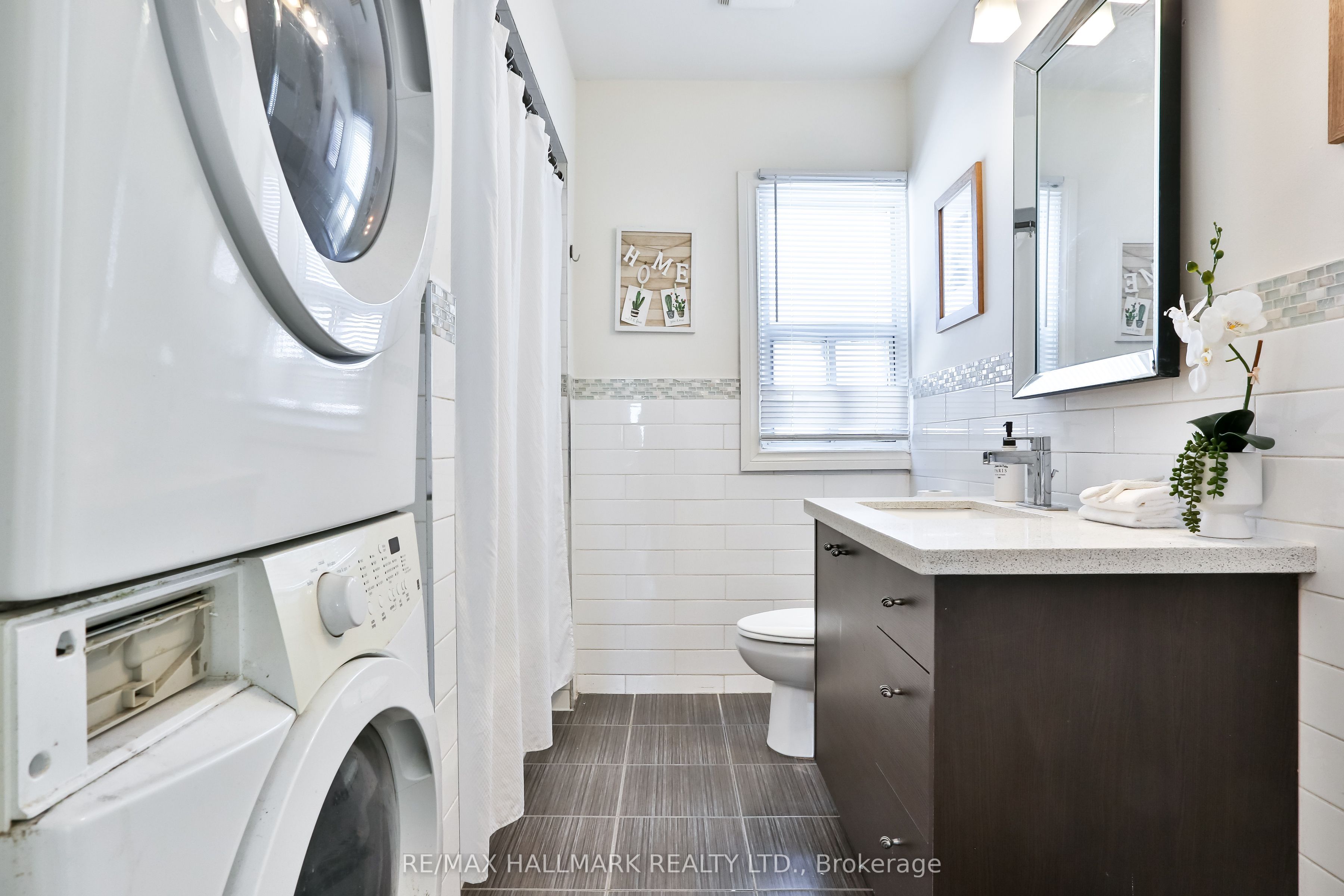 535 Westmount Avenue Property Photo 6