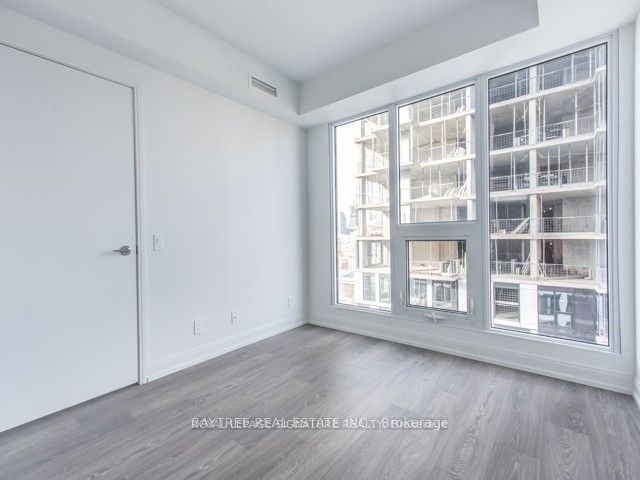 181 Dundas Street E 3215 Property Photo 4
