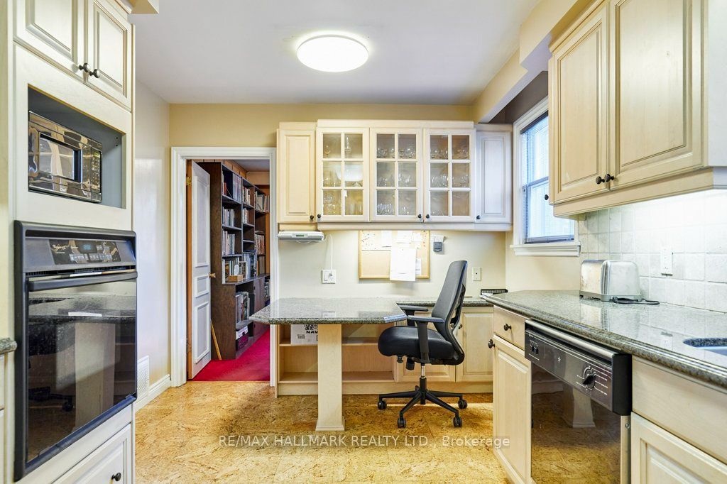 11 Feldbar Court Property Photo 17