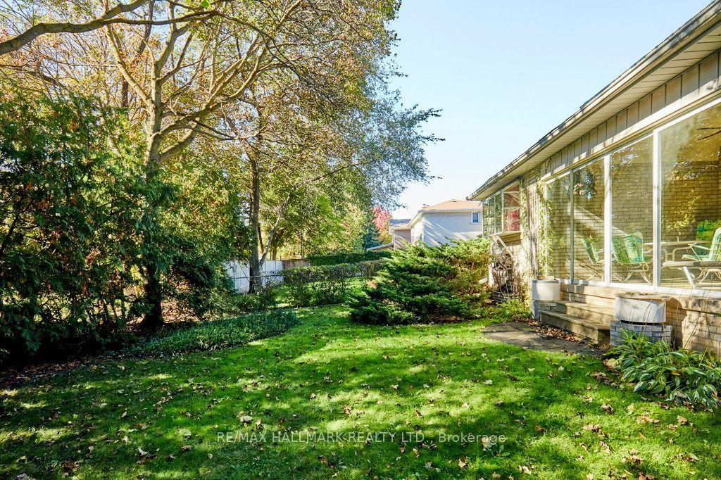 11 Feldbar Court Property Photo 42