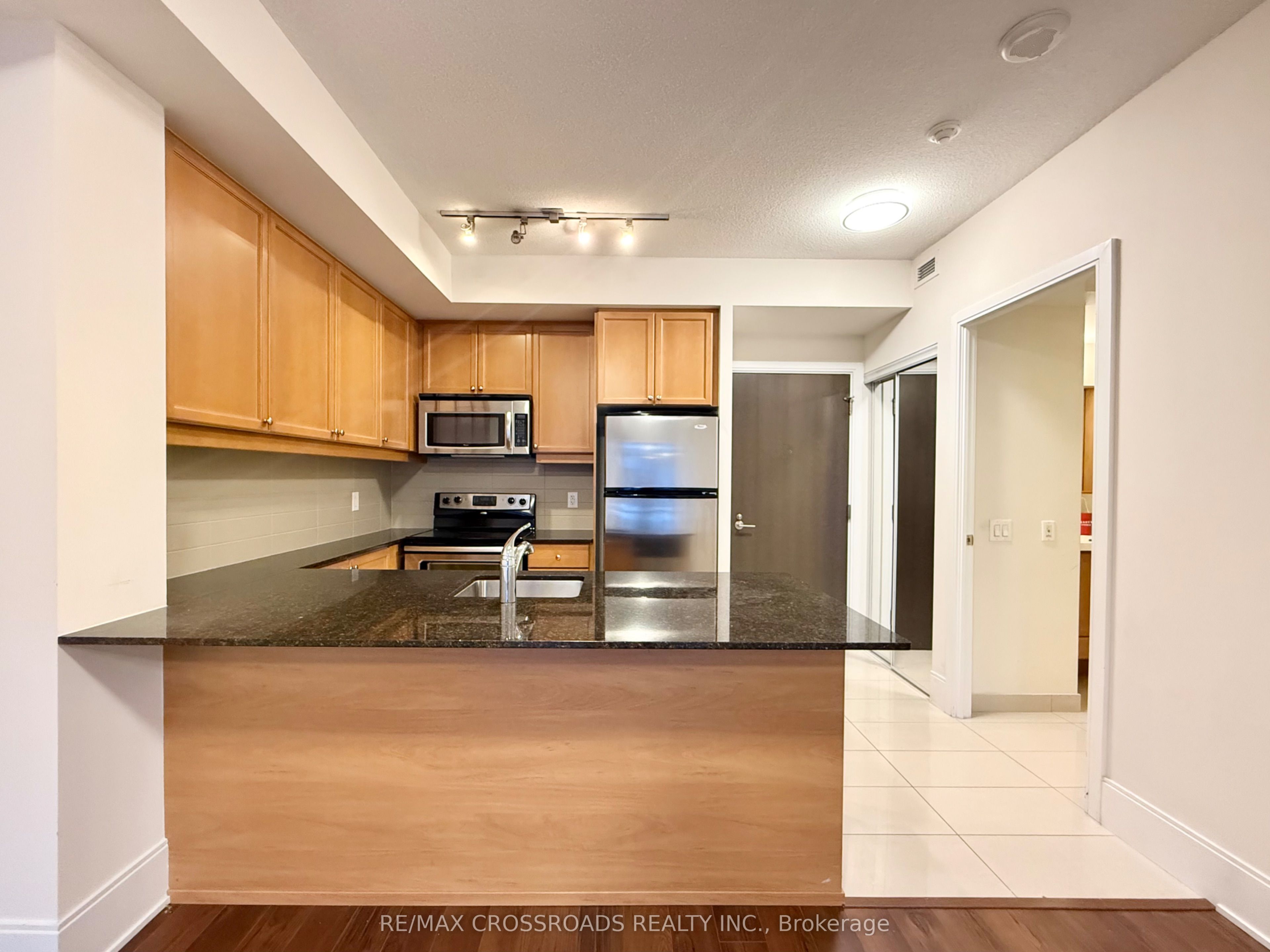 C14108334 Property Photo 5