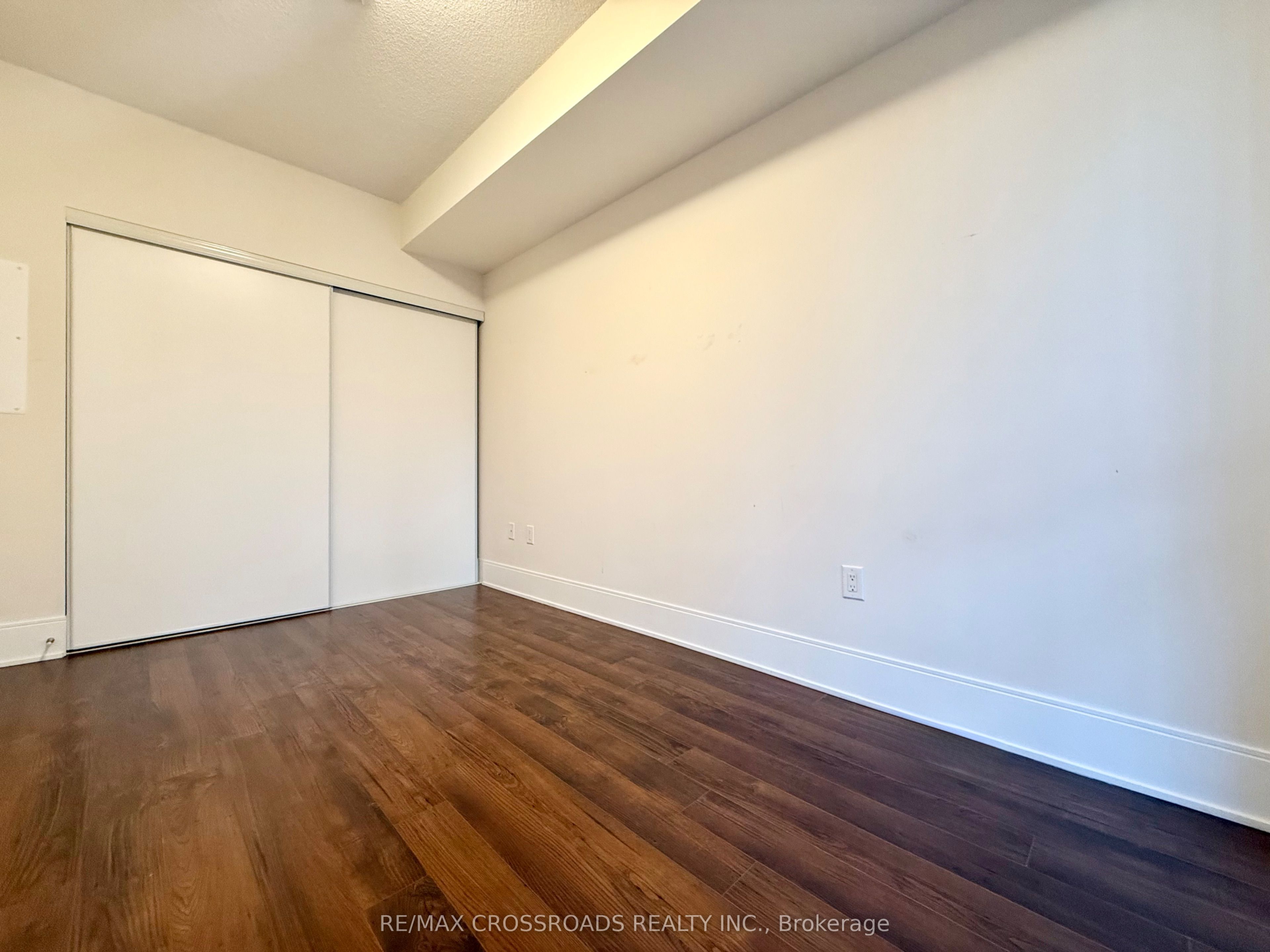 C14108334 Property Photo 9