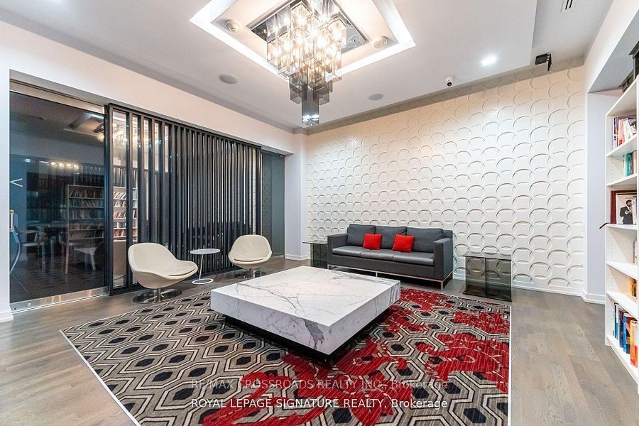 C14108334 Property Photo 24