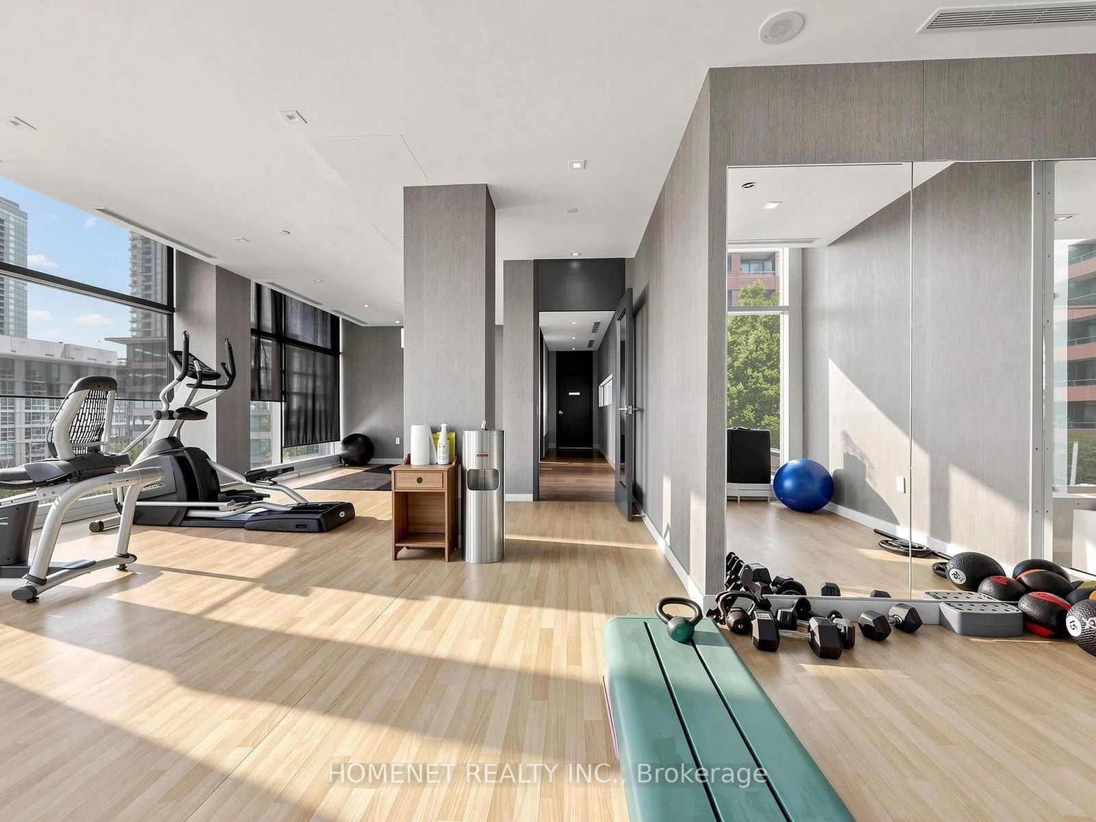 25 Telegram Mews 816 Property Photo 37