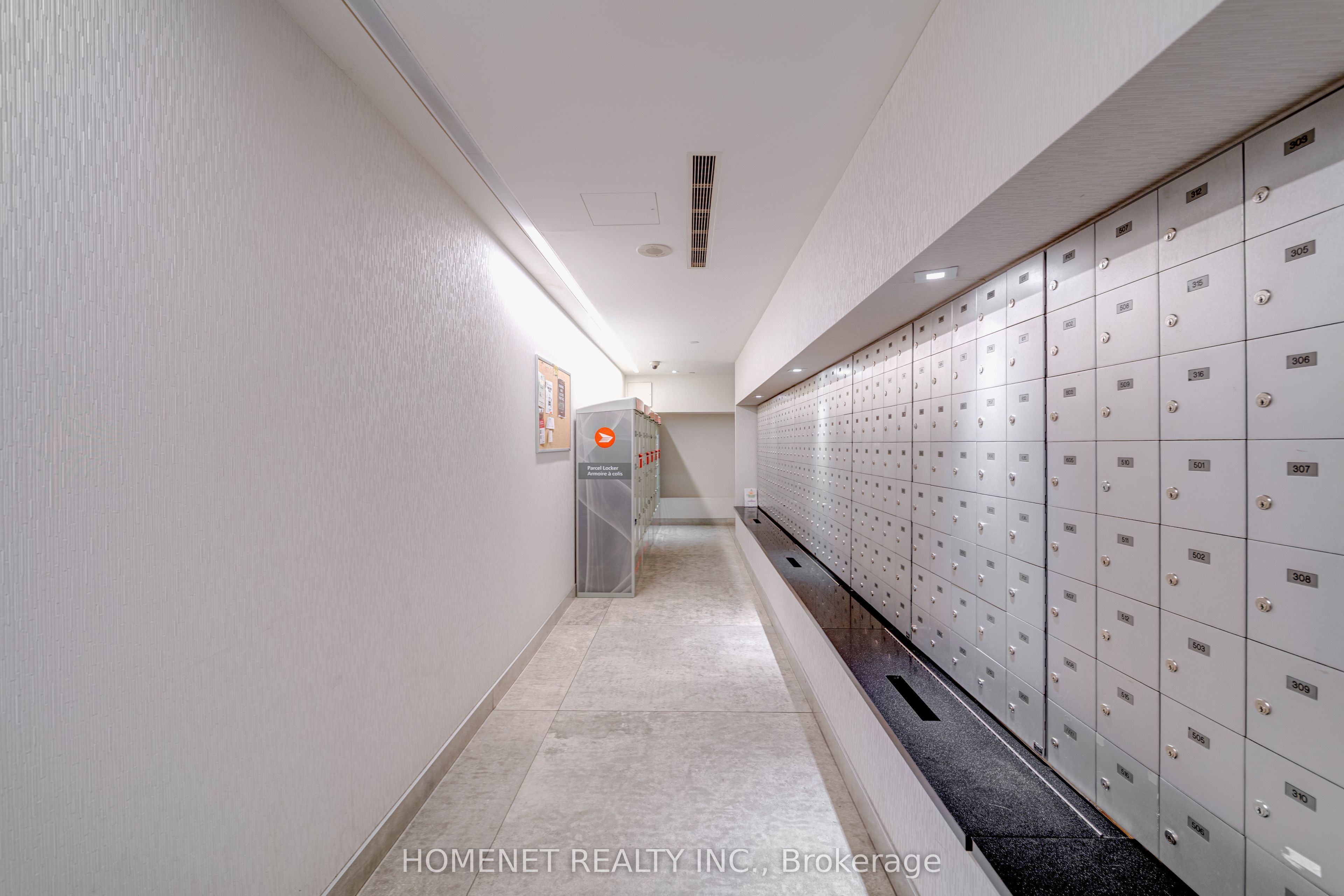 25 Telegram Mews 816 Property Photo 43