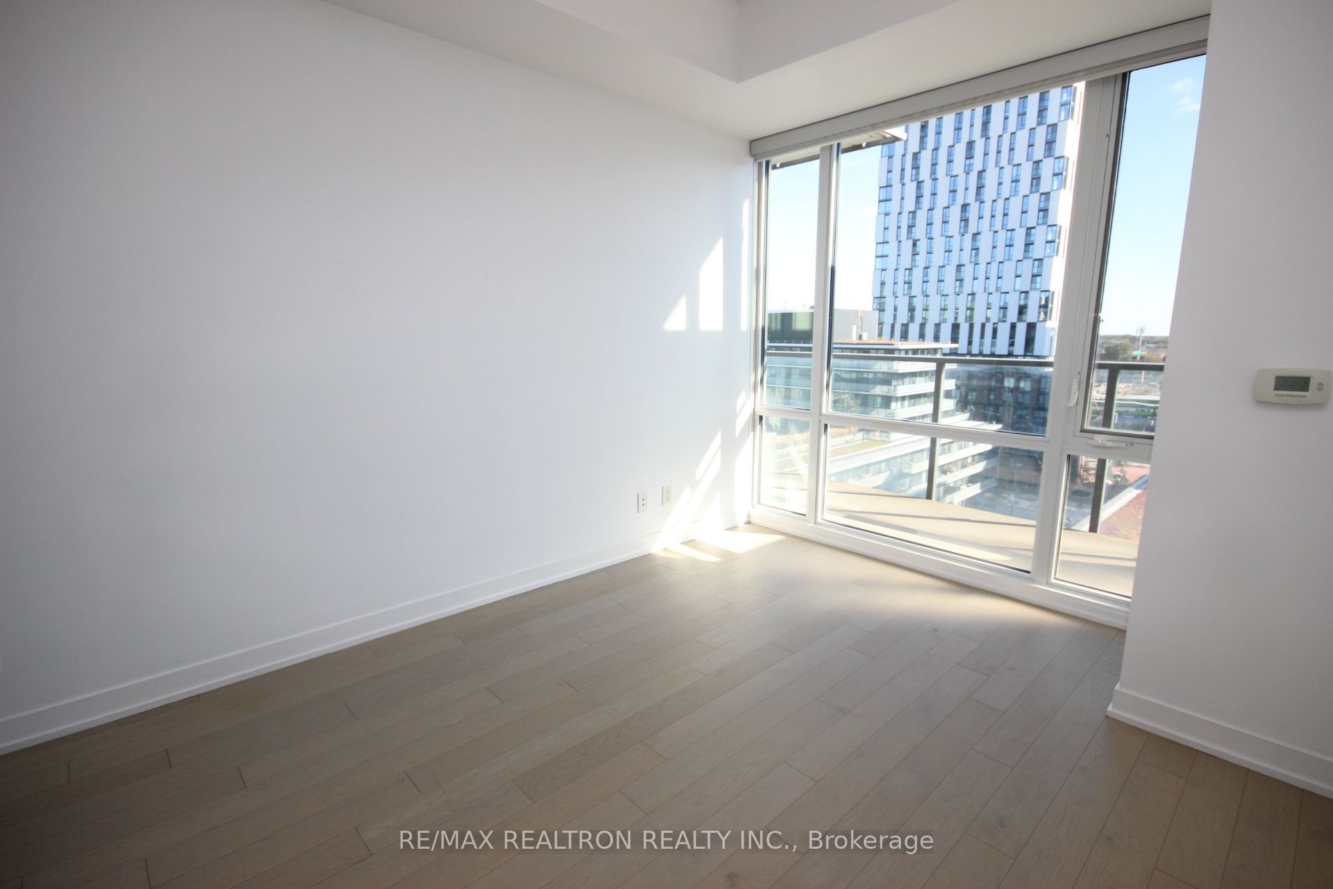 455 Front Street E N1008 Property Photo 14