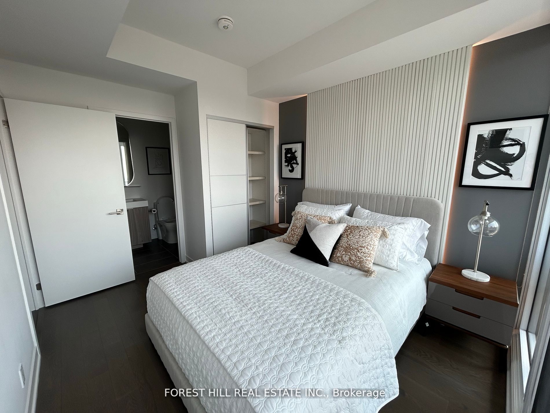 15 Holmes Avenue 2112 Property Photo 8