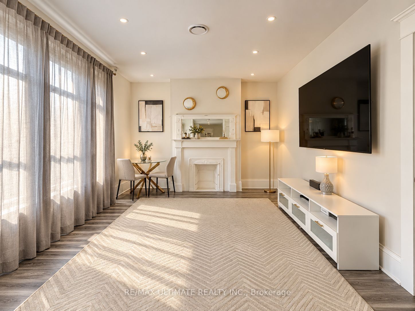 812 St Clair Avenue W Property Photo 13