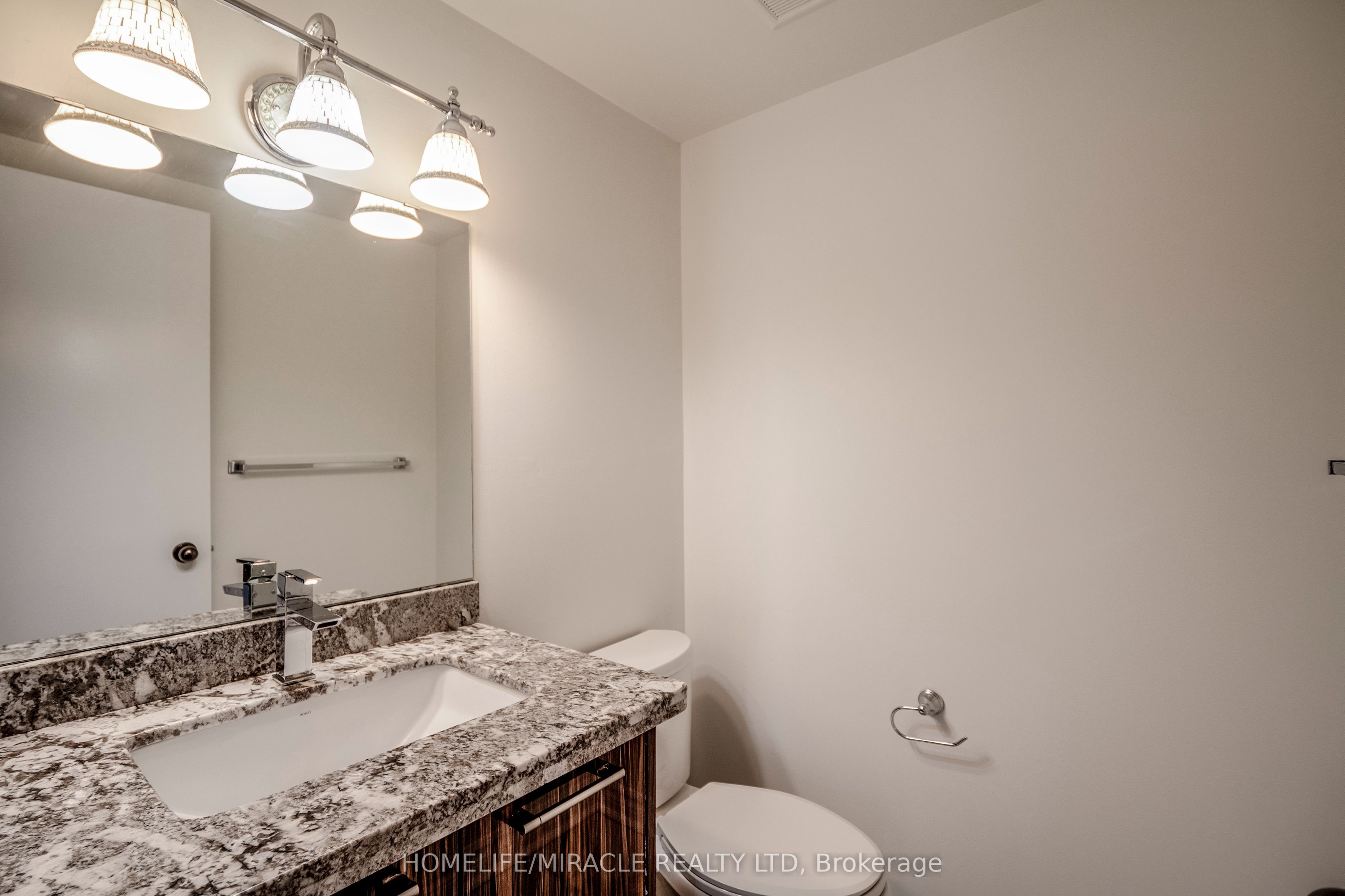95 Lombard Street 605 Property Photo 9