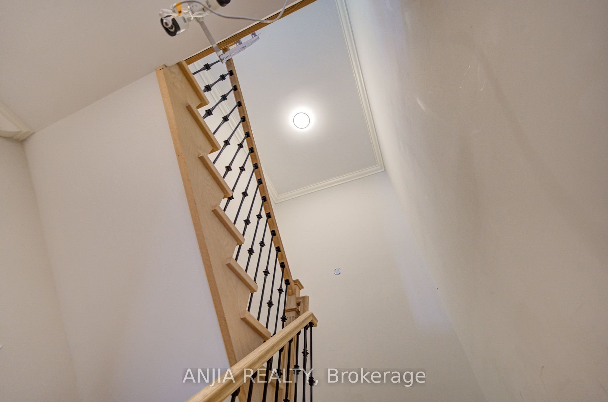 2652 Victoria Park Avenue Property Photo 24