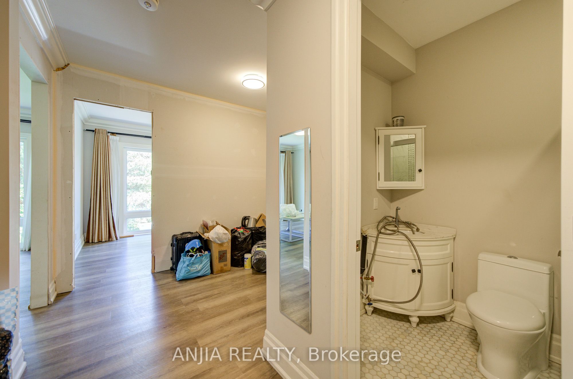 2652 Victoria Park Avenue Property Photo 30