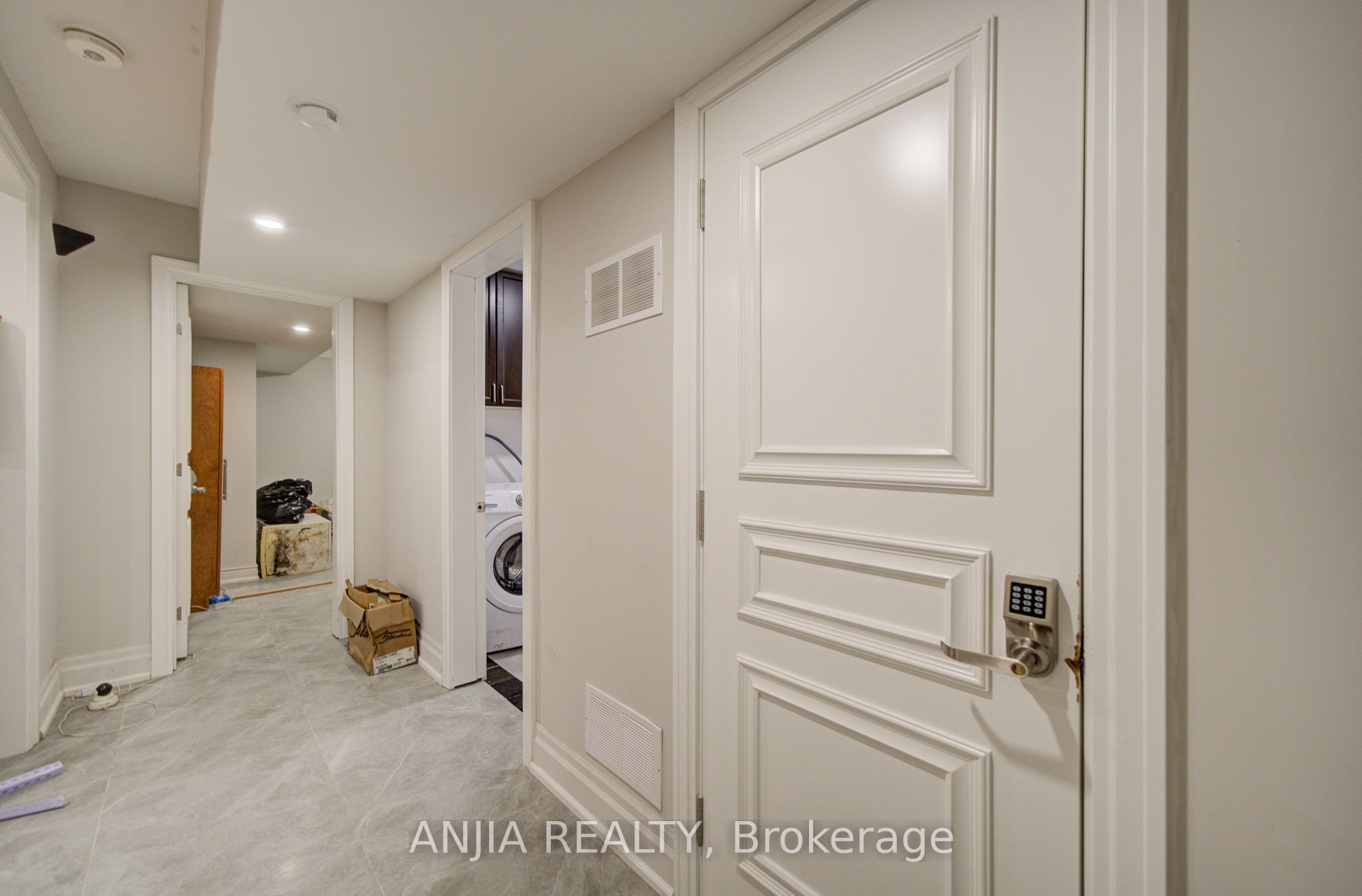 2652 Victoria Park Avenue Property Photo 40