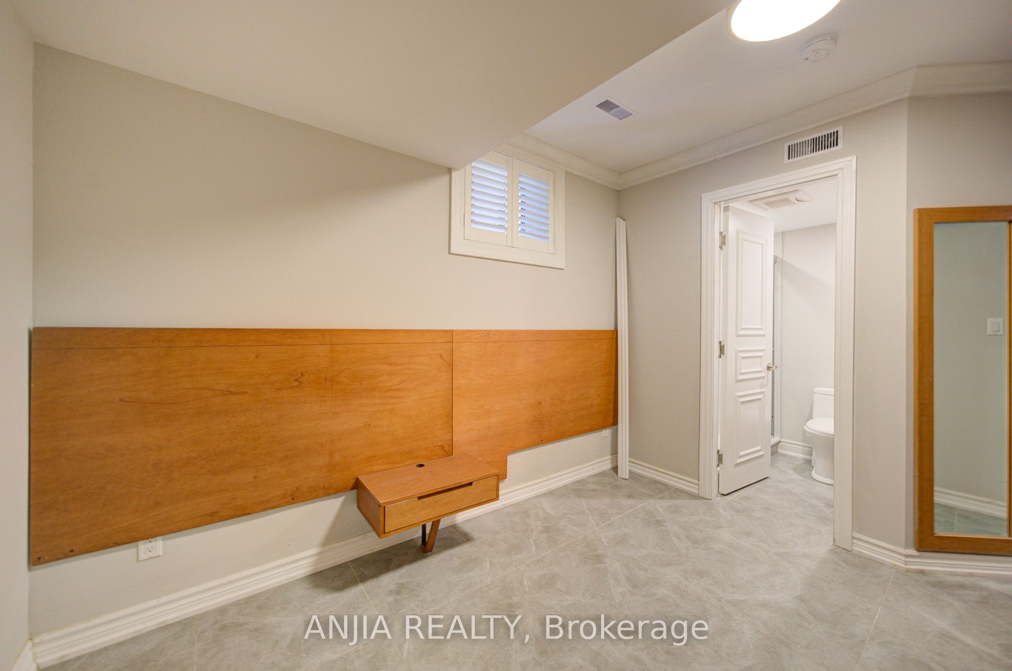 2652 Victoria Park Avenue Property Photo 41
