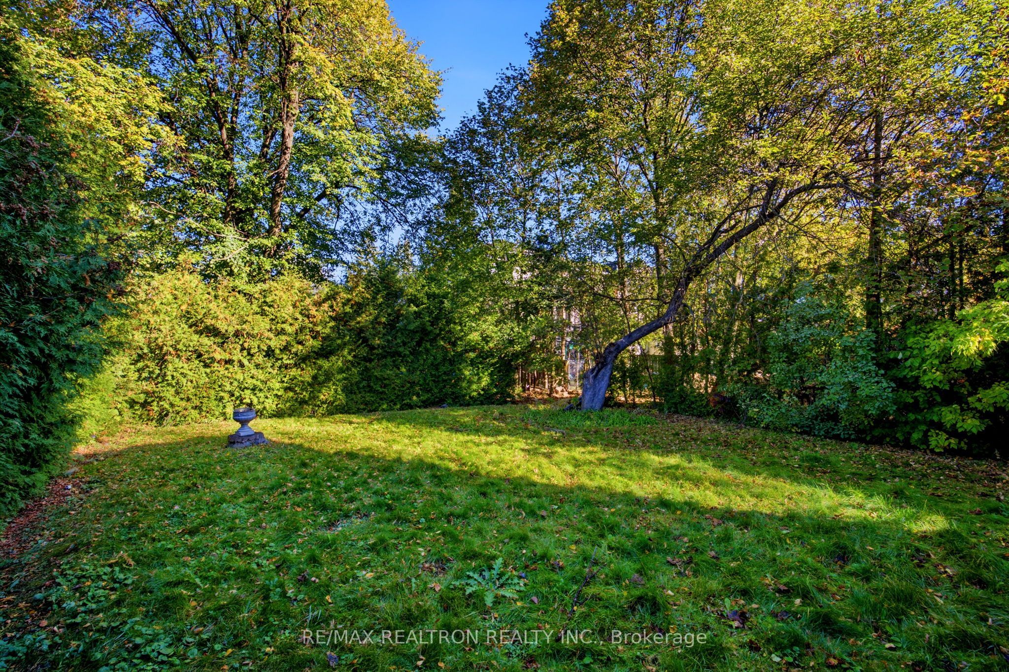 26 Shelborne Avenue Property Photo 14