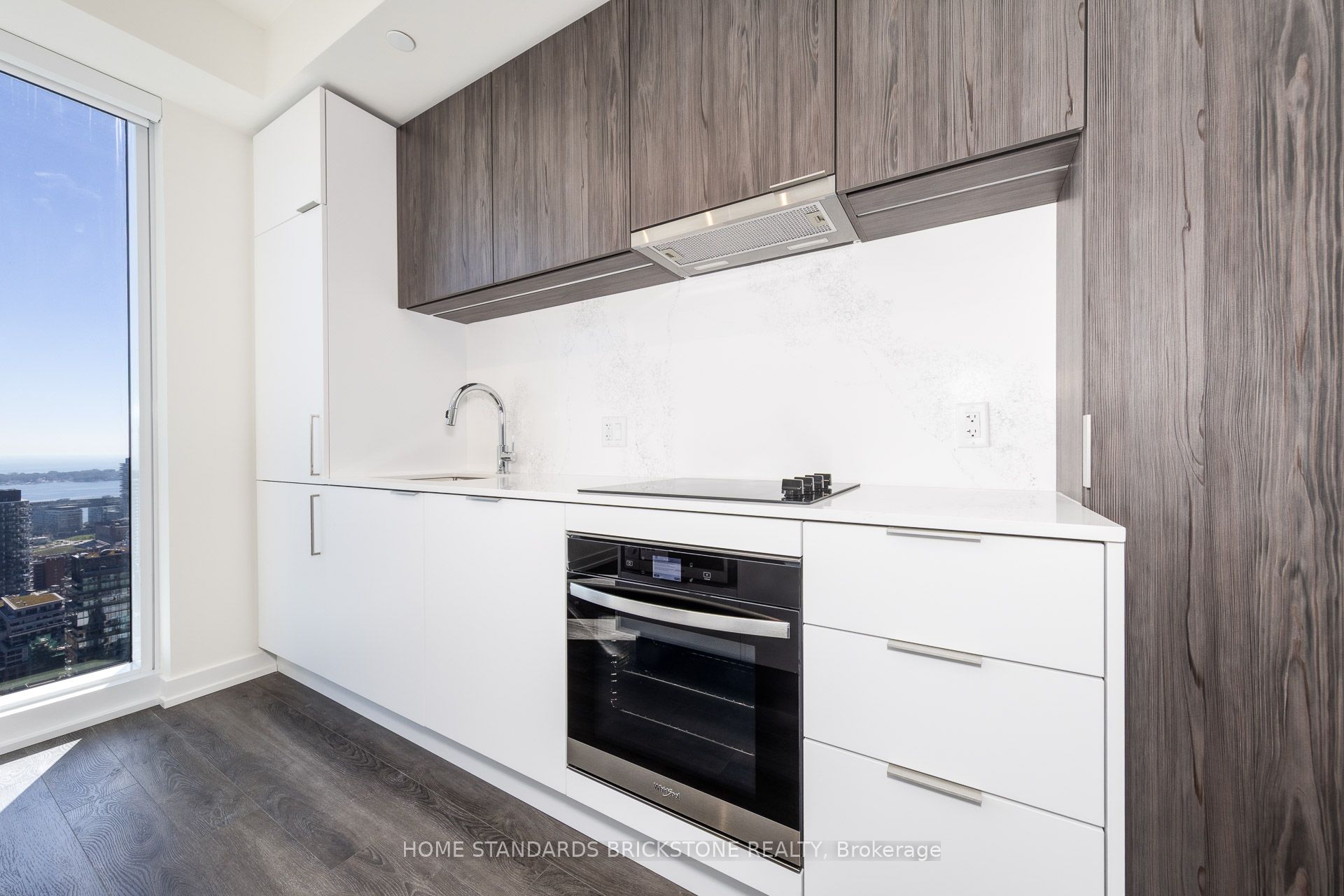 89 Church Street 4607 Property Photo 10