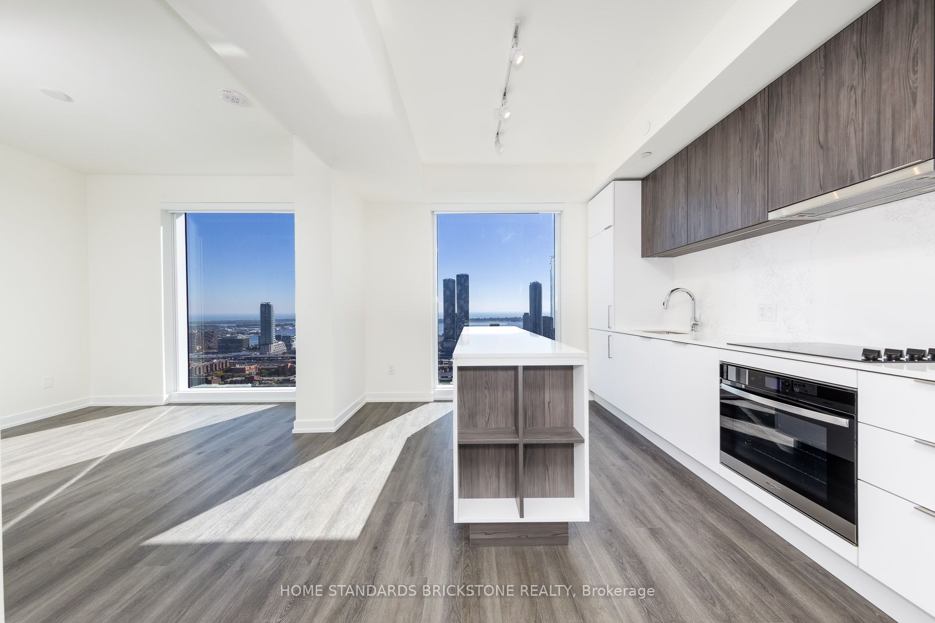 89 Church Street 4607 Property Photo 14