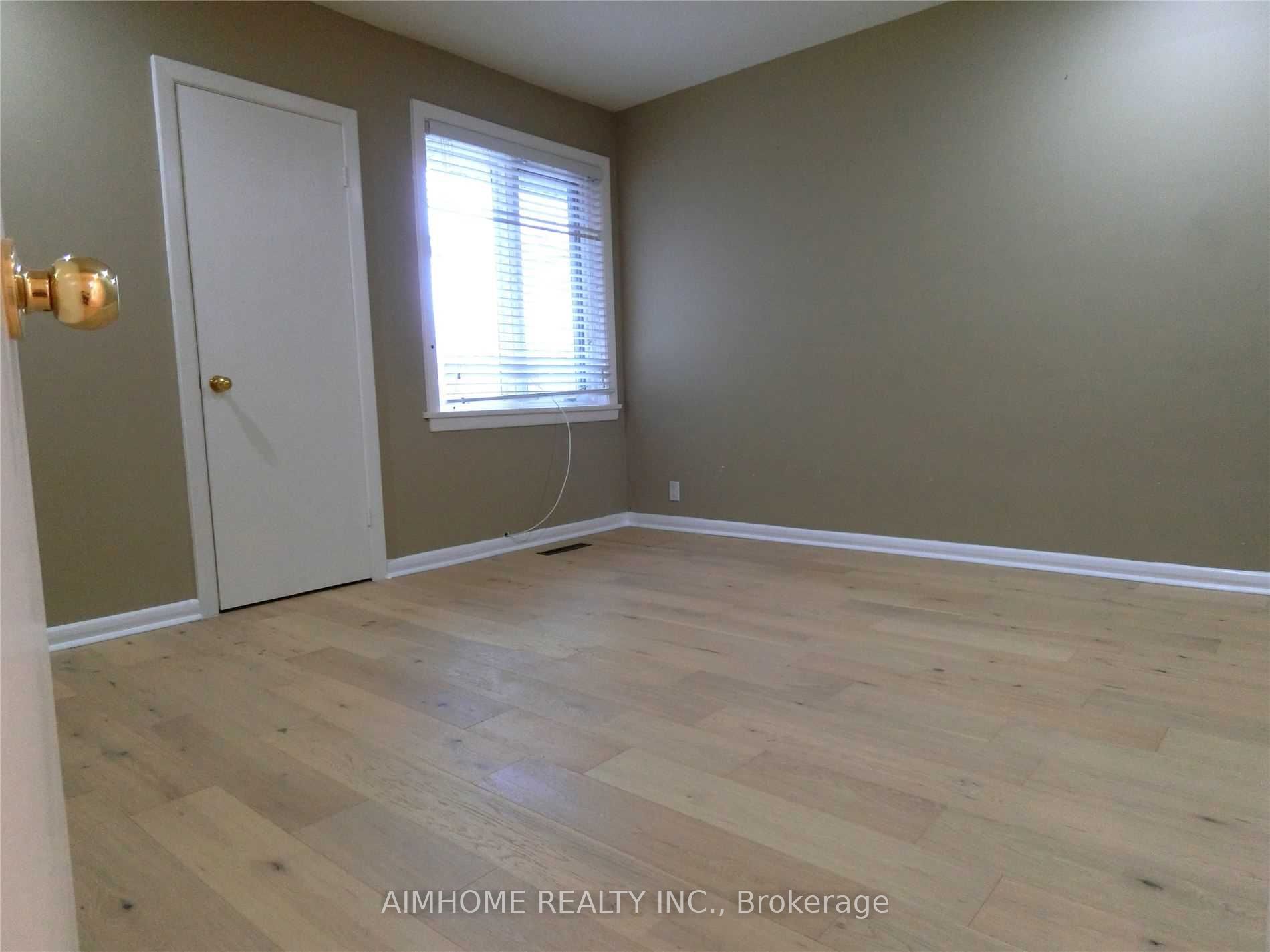 103 Alamosa Drive Property Photo 11