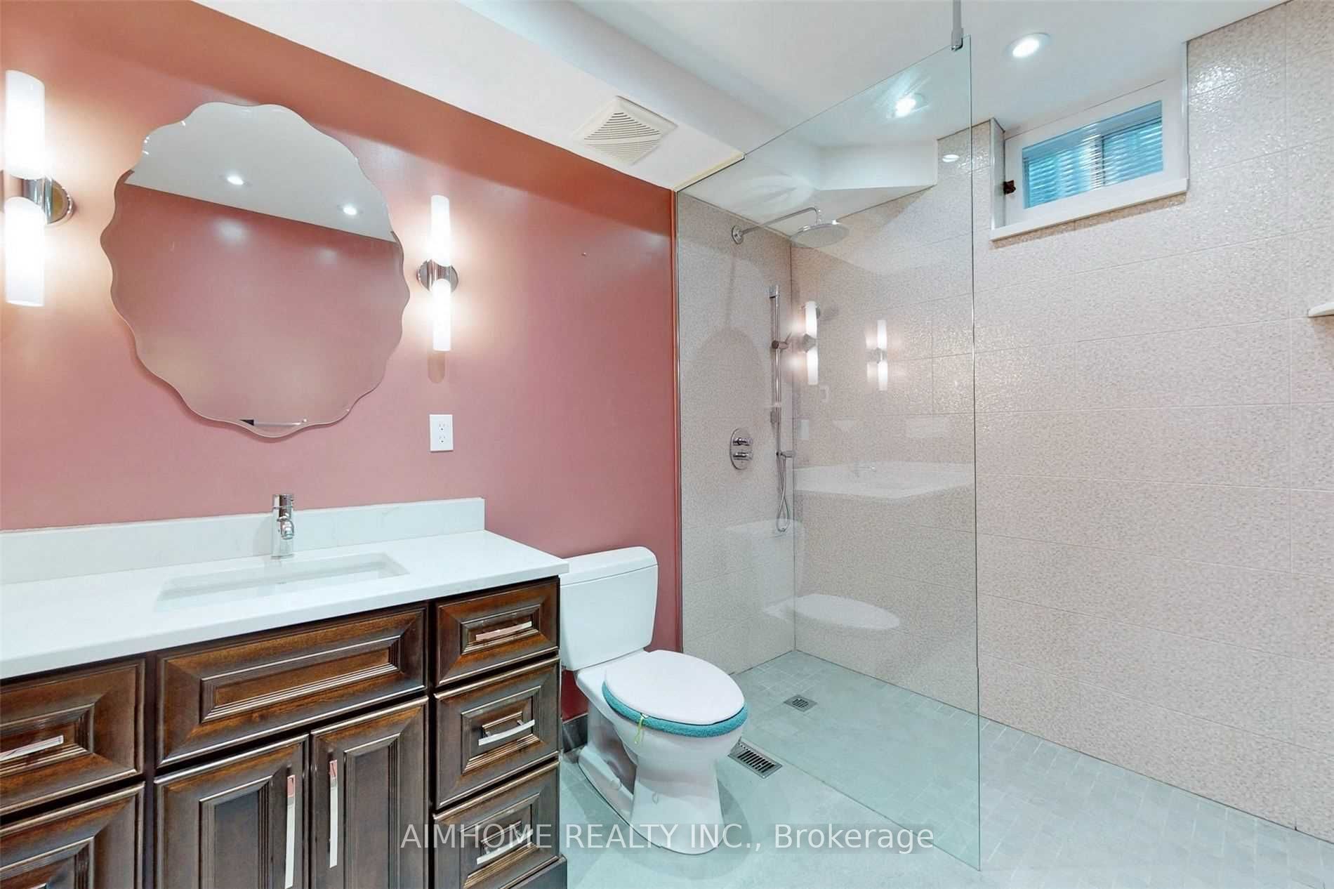 103 Alamosa Drive Property Photo 15