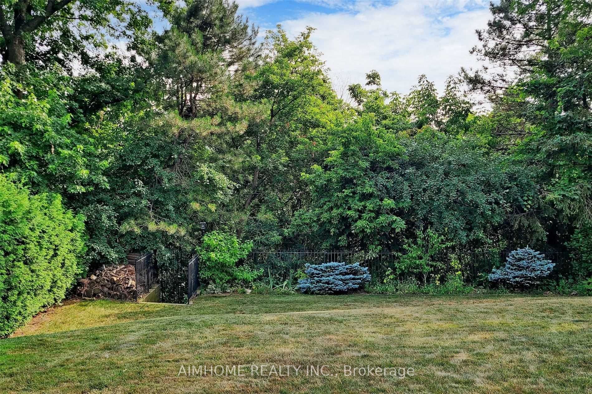 103 Alamosa Drive Property Photo 19