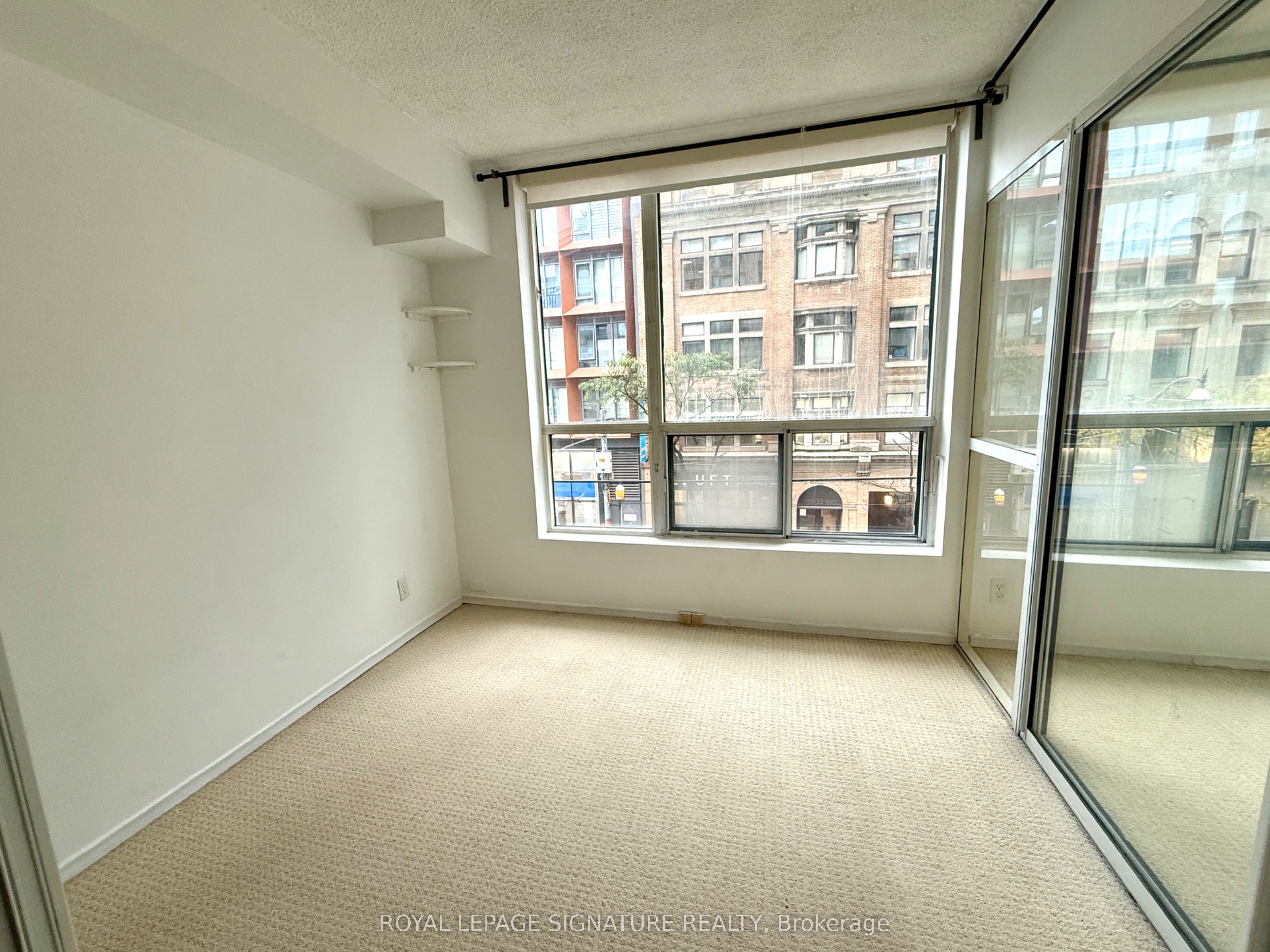 92 King Street E 309 Property Photo 6