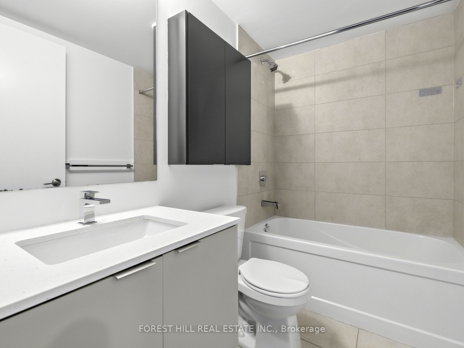 8 Tippett Road 407 Property Photo 26