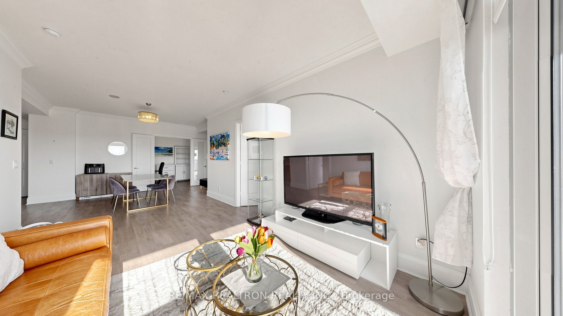 100 Harrison Garden Boulevard 1223 Property Photo 15
