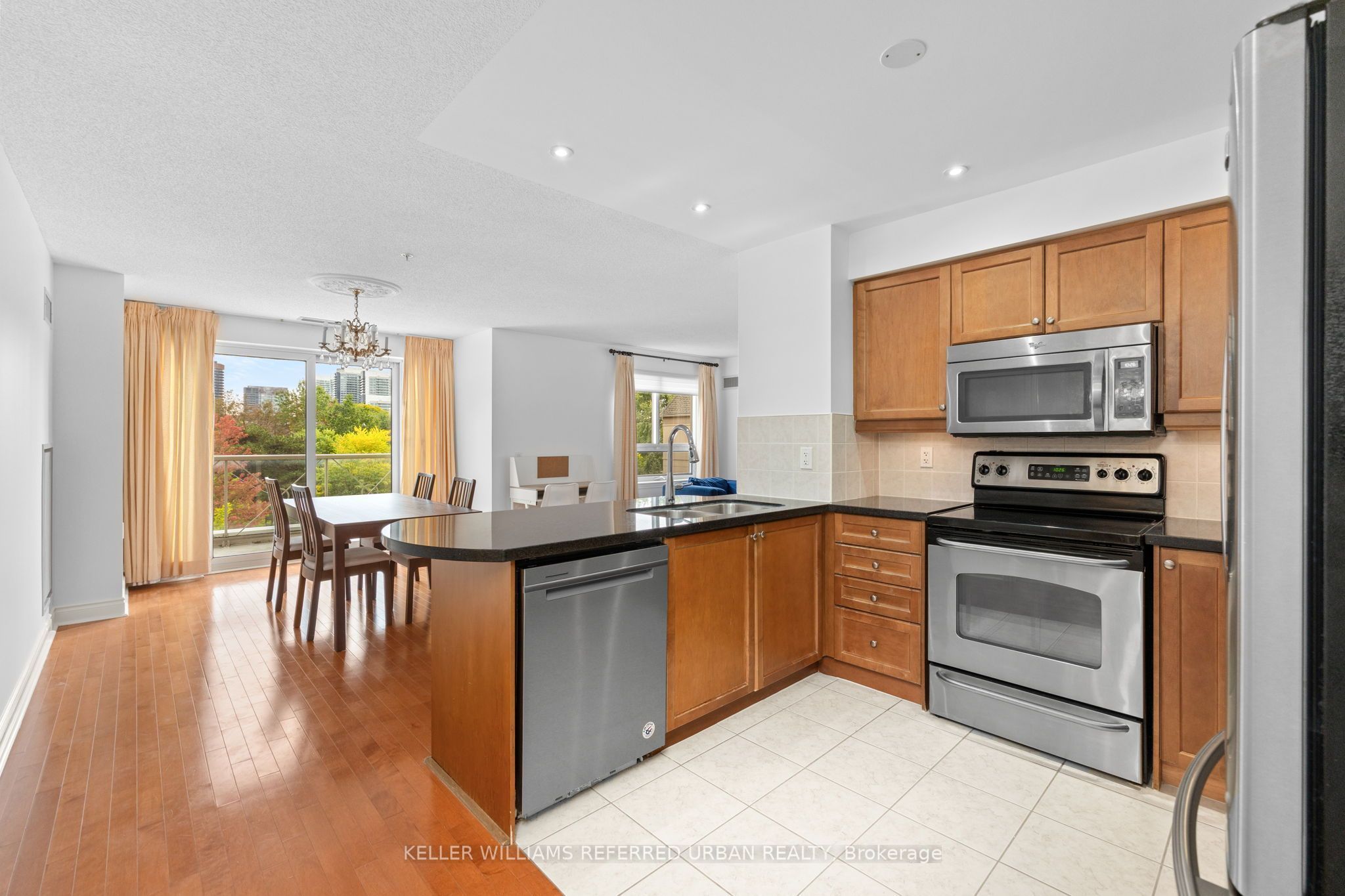 12 Rean Drive 314 Property Photo 14
