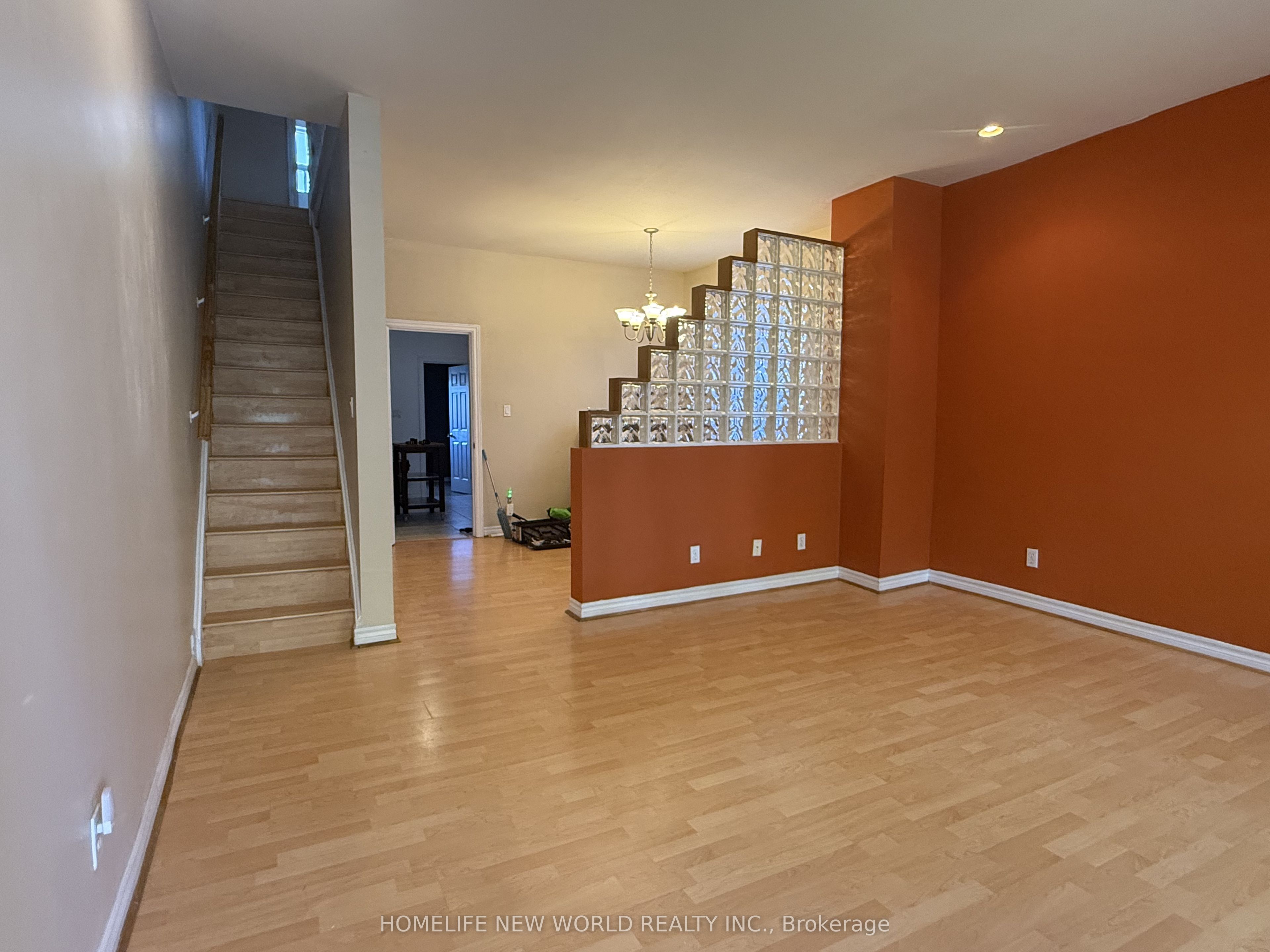6 Dublin Street Property Photo 2